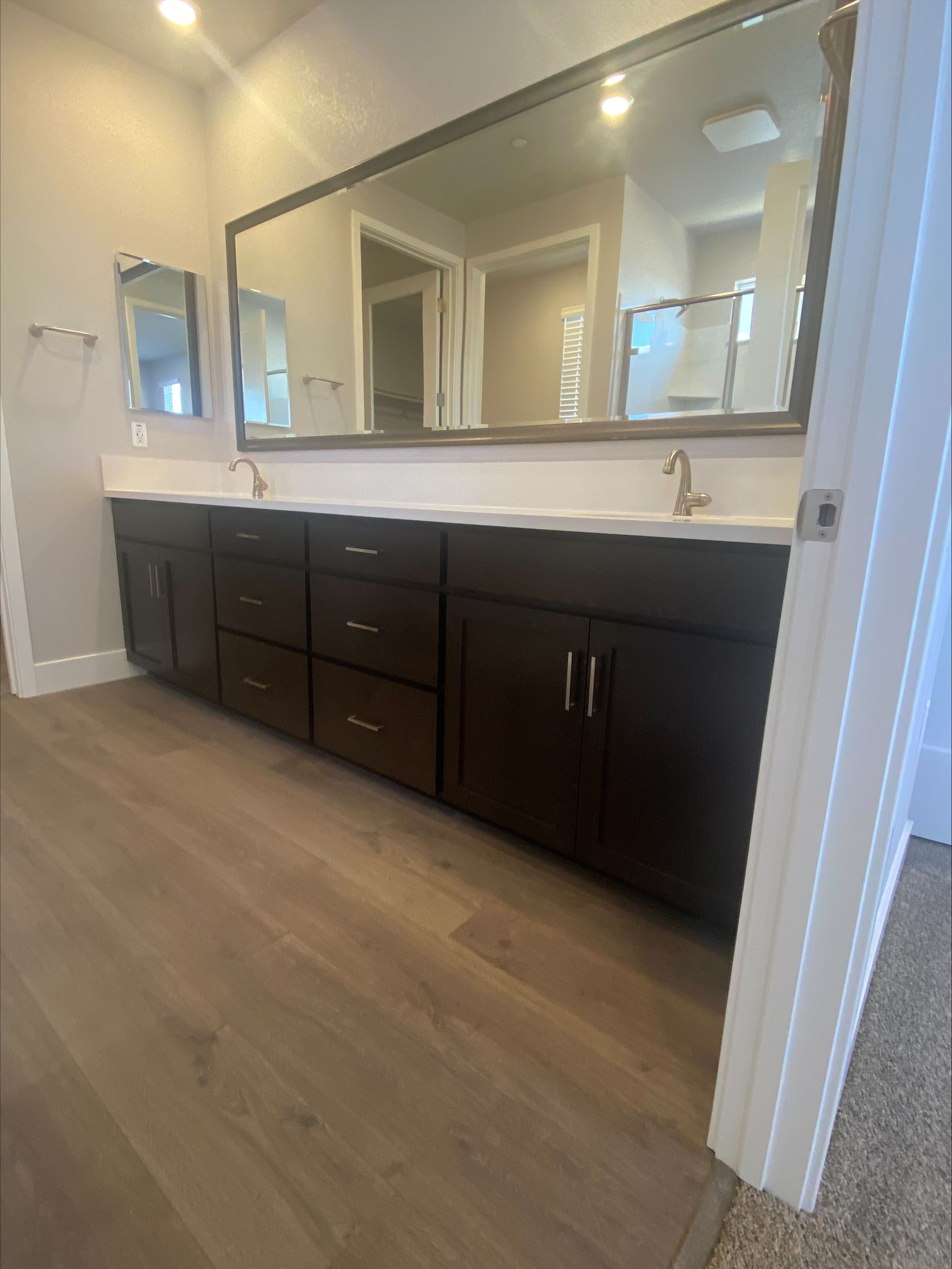 Primary En Suite Bathroom