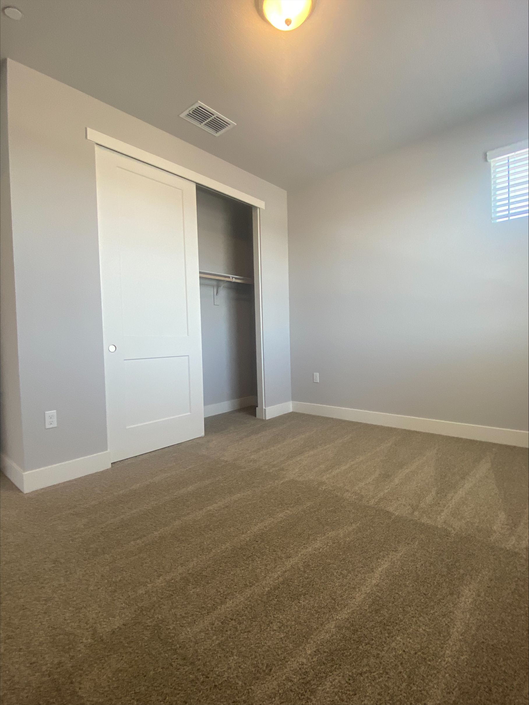 Upstairs Bedroom 1