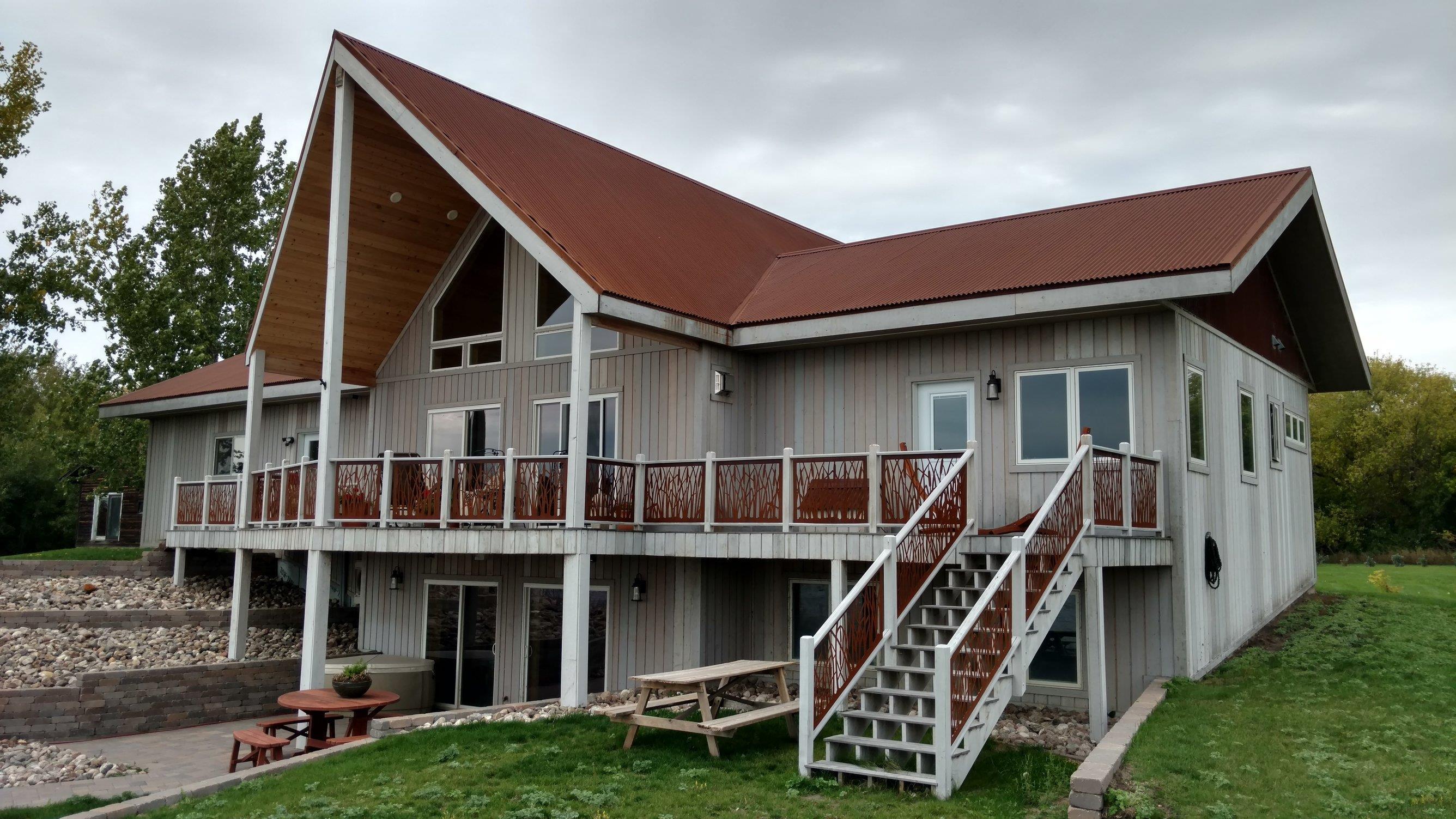 casa en Enercept, Inc. por Enercept, Inc.