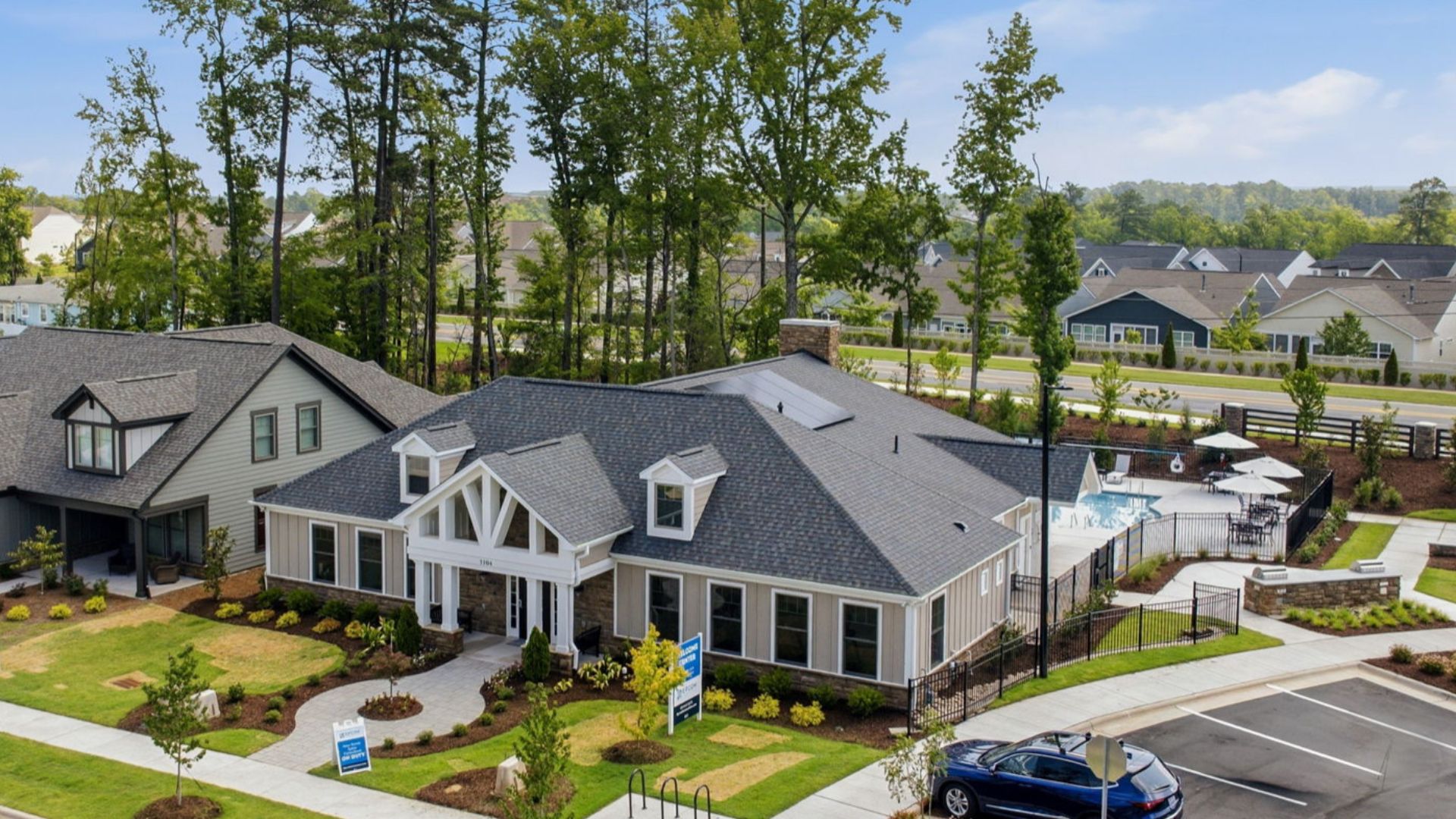 The Courtyard at Oak Grove Clubhouse & Pool
