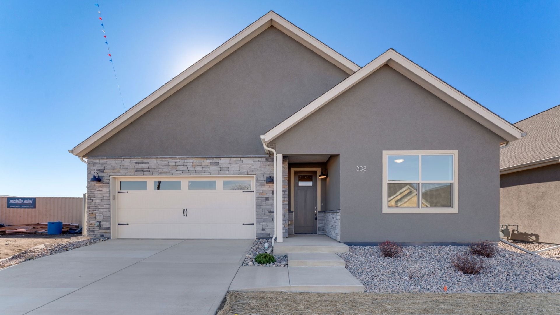 Capri IV - The Courtyards at Lupton Village: Fort Lupton, Colorado - Epcon Communities