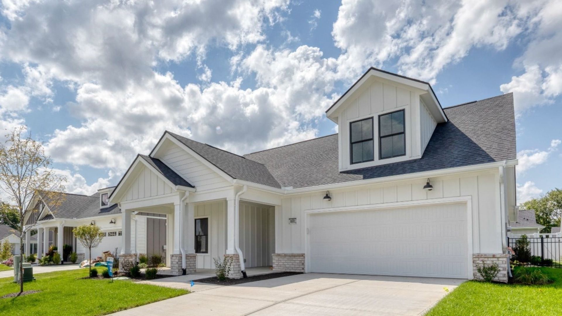 Portico - The Courtyards of Cielo Ranch: Westfield, Indiana - Epcon Communities
