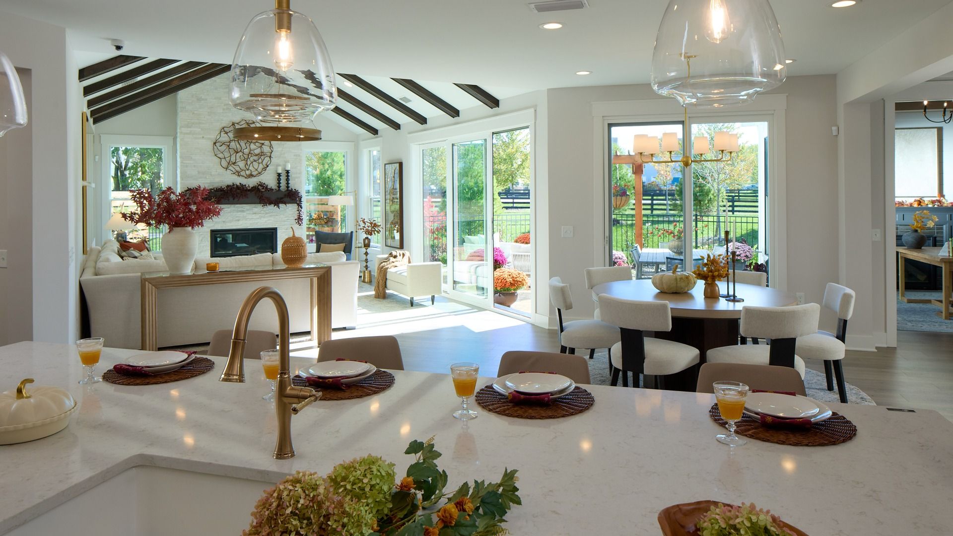 casa en The Courtyards at Heritage Trail por Epcon Communities