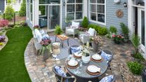 The Courtyards at Redbud Lane por Epcon Communities en Atlanta Georgia