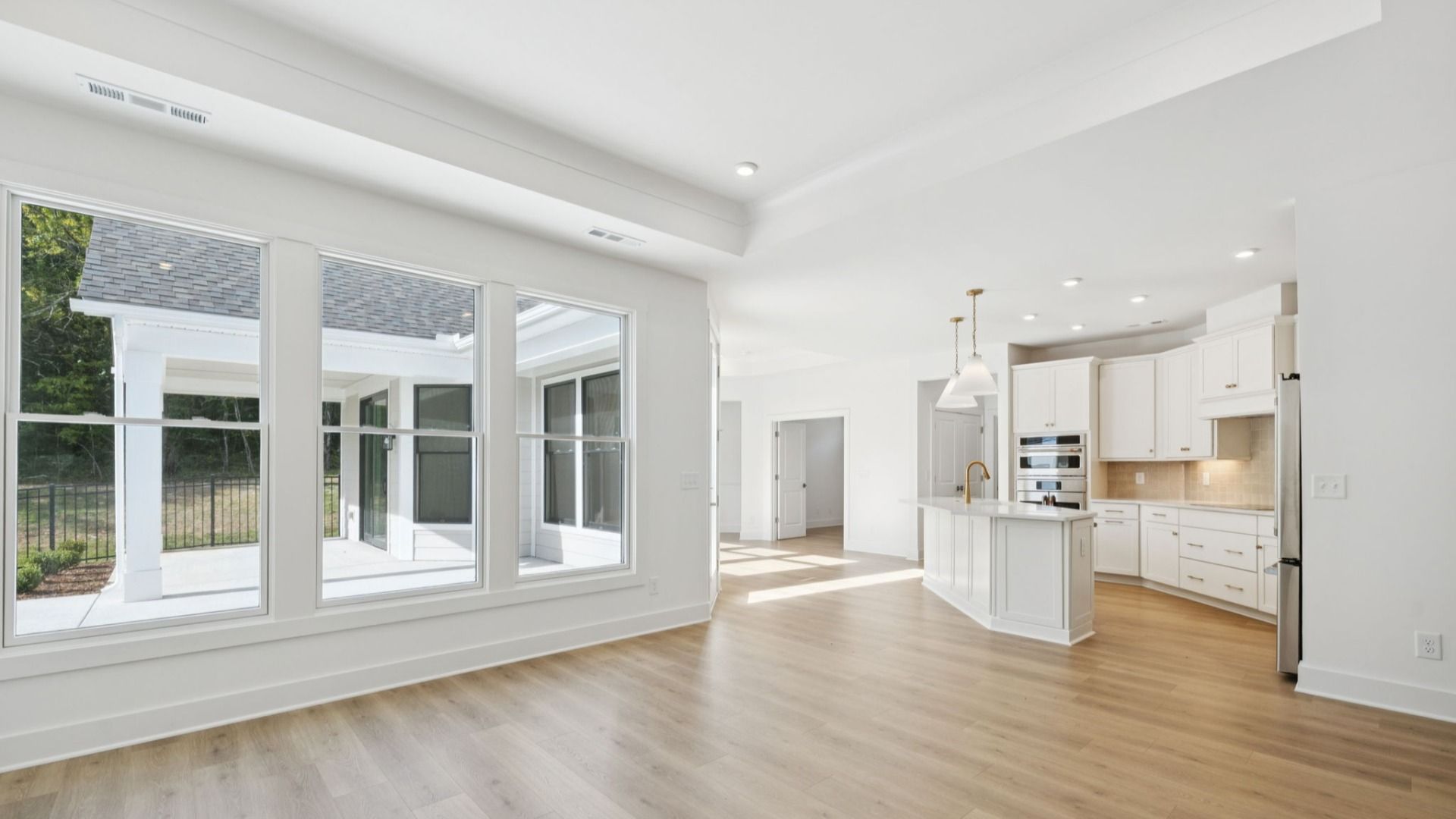 412 Gooding Blvd (Portico)