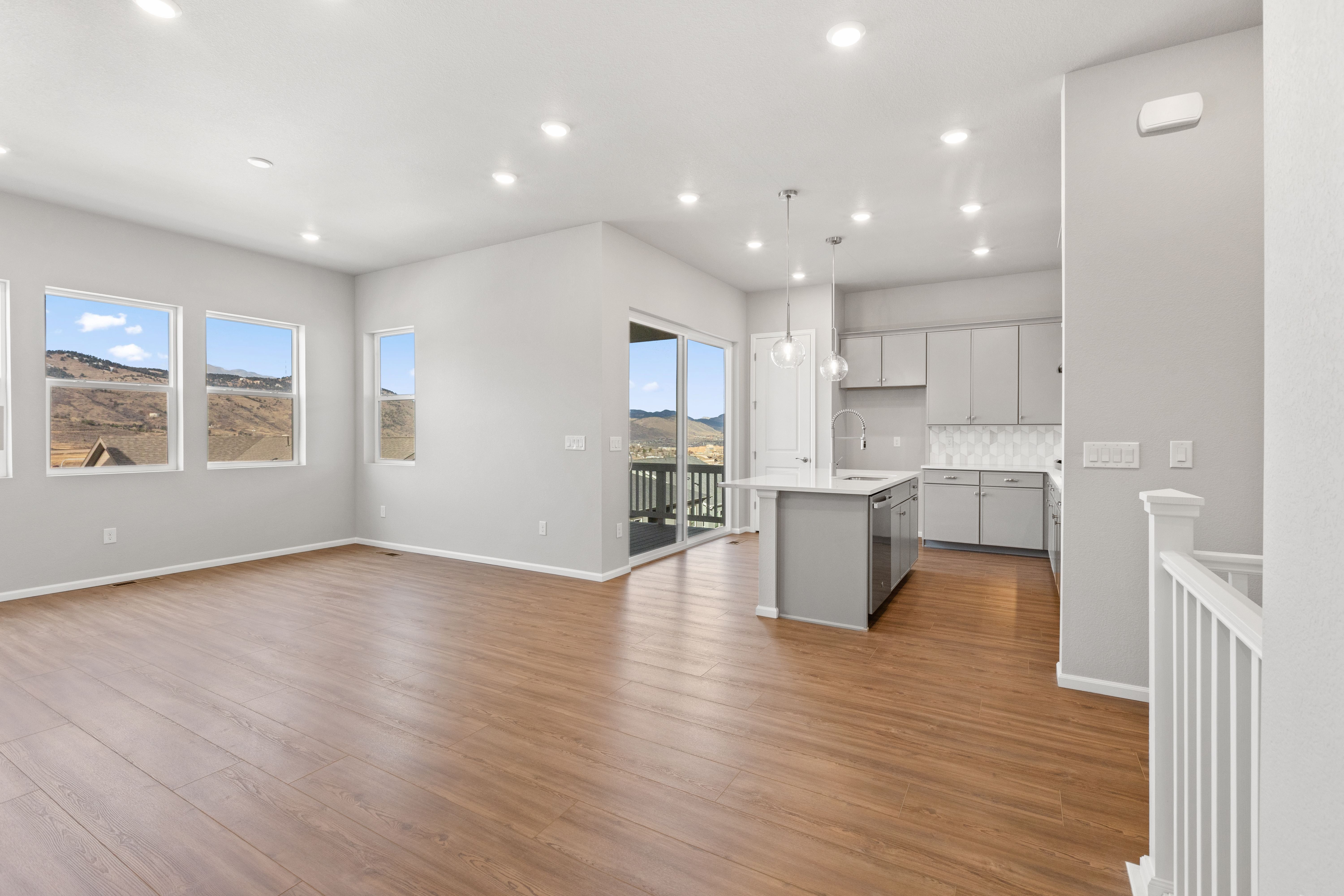 138 South Secrest Street (Plan 4003)