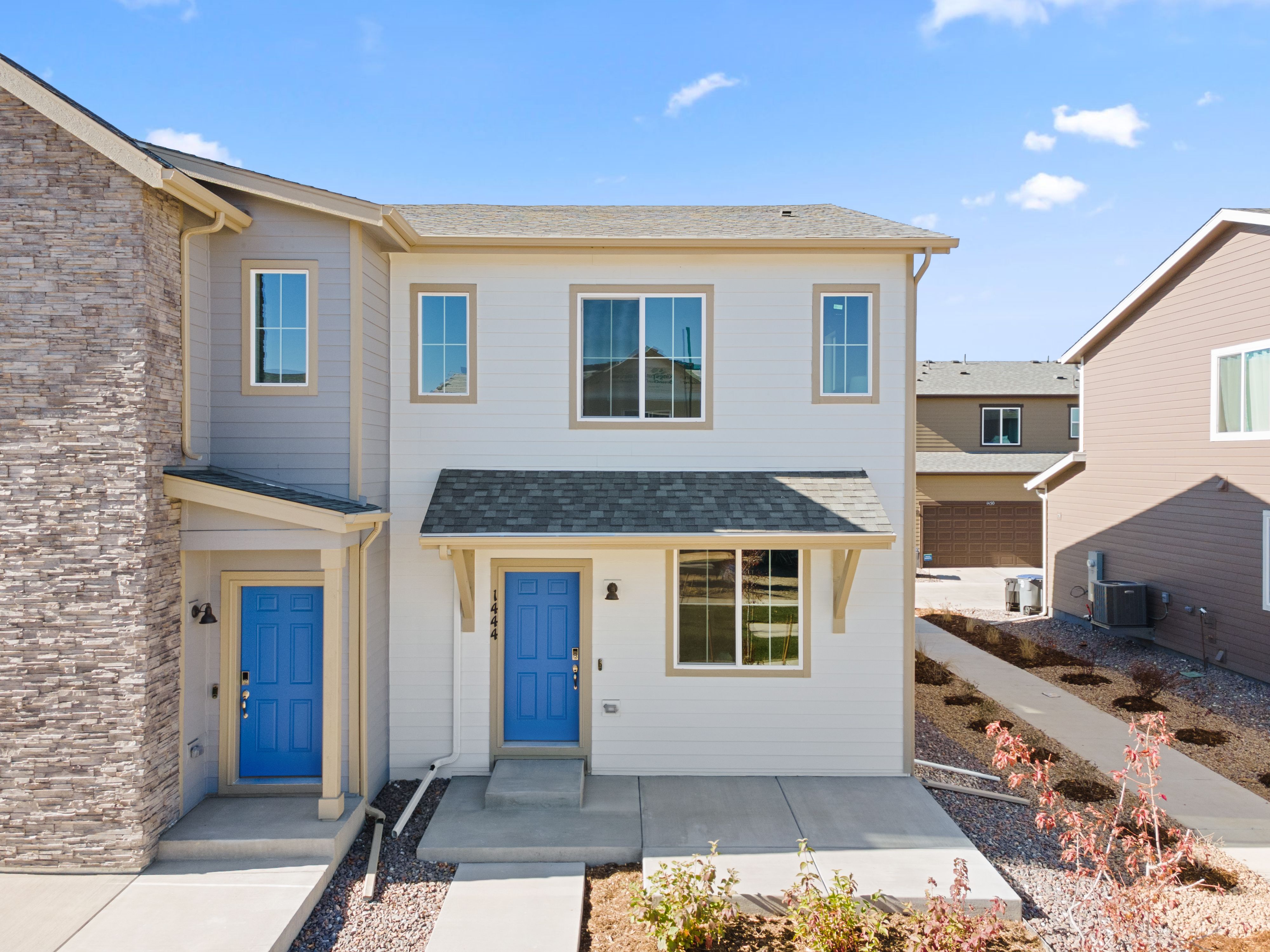 Spring Valley por Risewell Homes en Boulder-Longmont Colorado