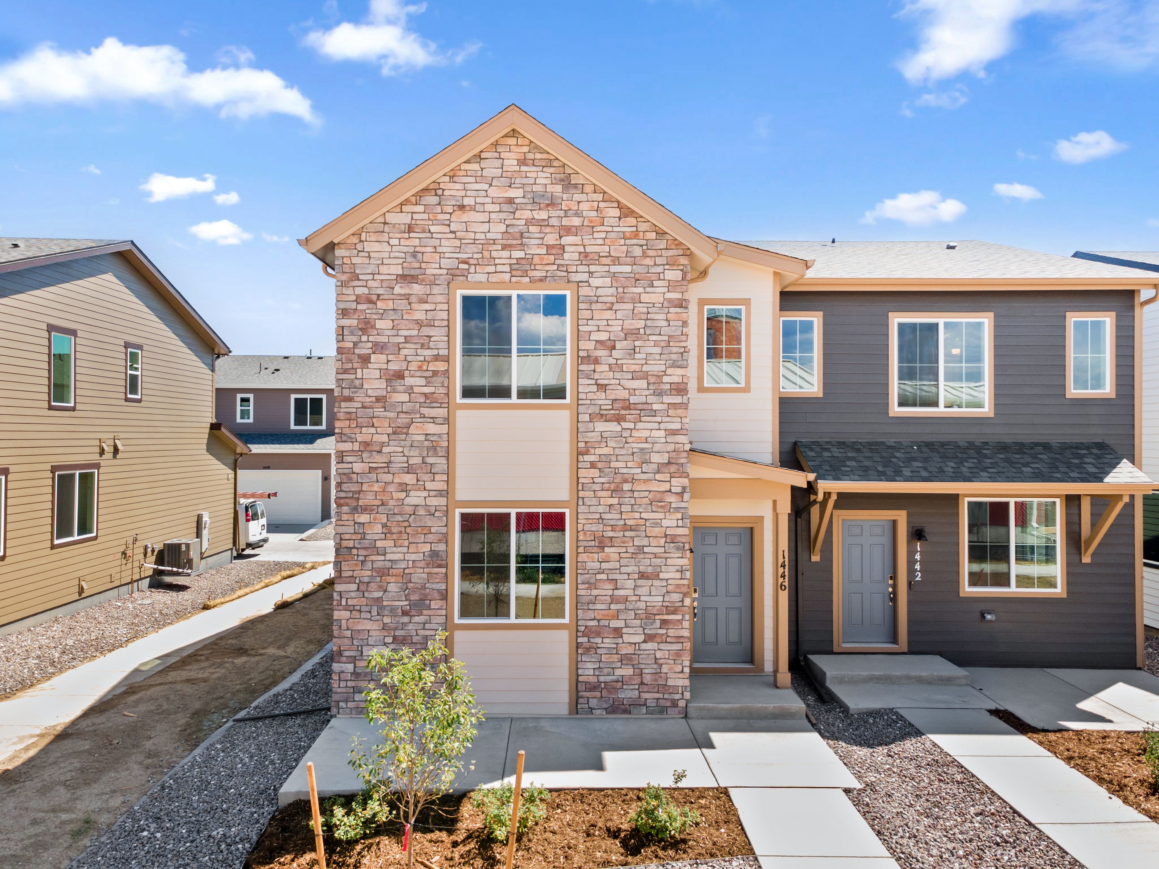Spring Valley por Risewell Homes en Boulder-Longmont Colorado
