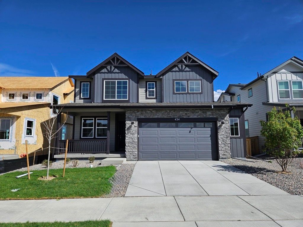 434 Grey Rock Street (Plan 3505)