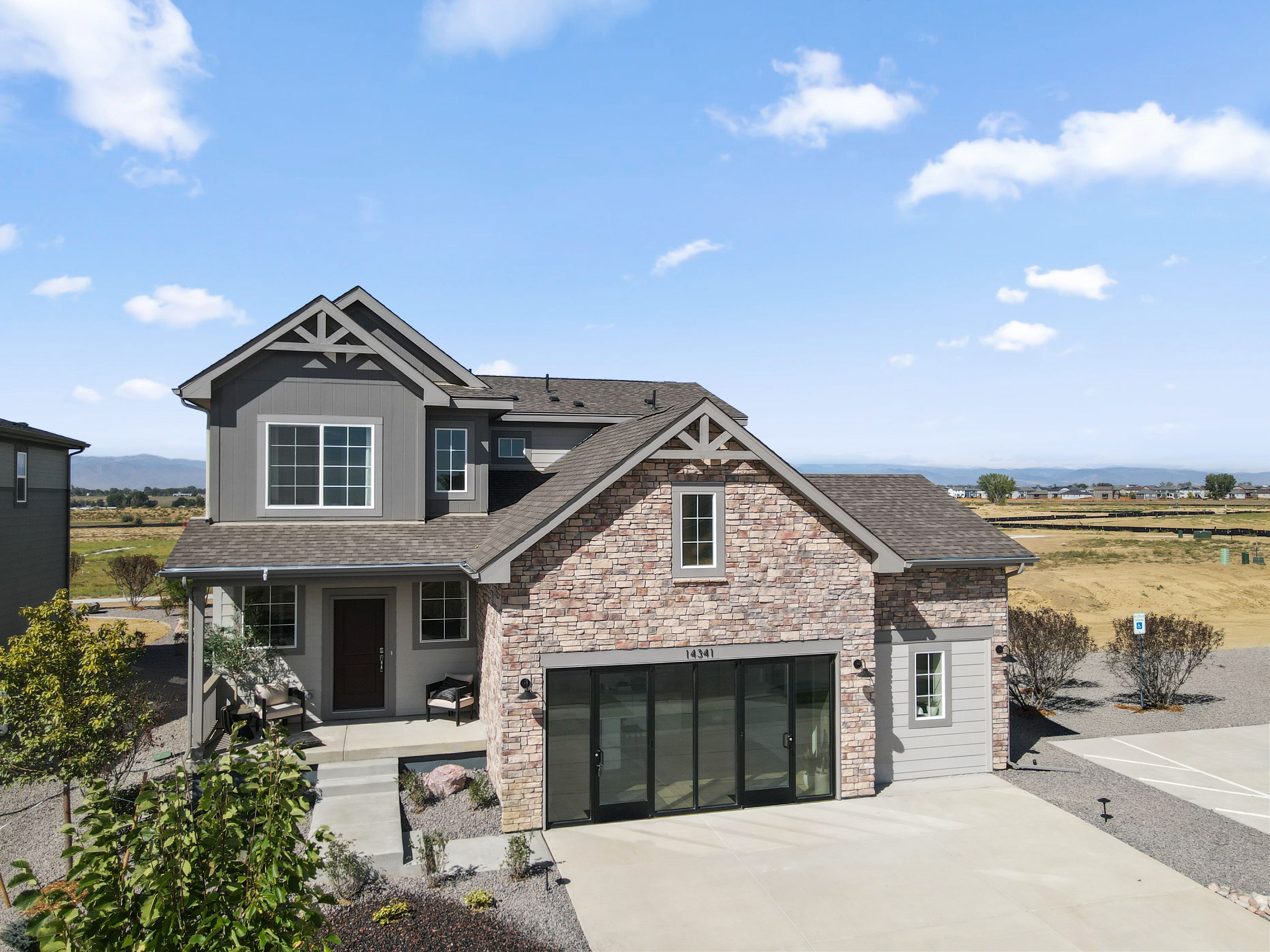 casa en The Cottages Collection at Mead Crossing por Risewell Homes