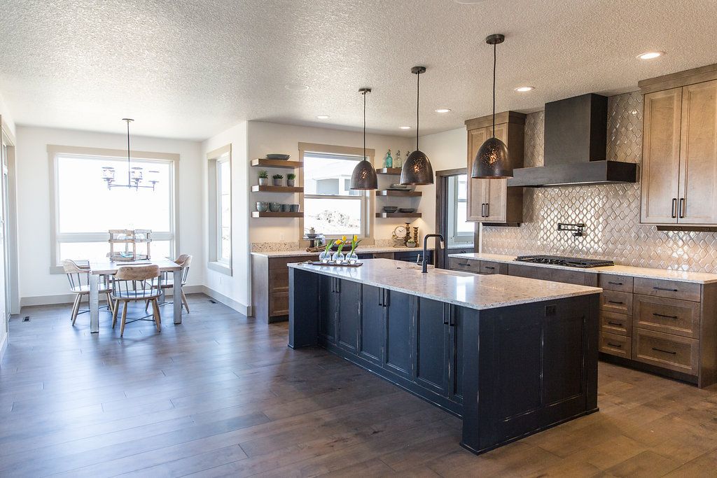 casa en Epic Homes por Epic Homes