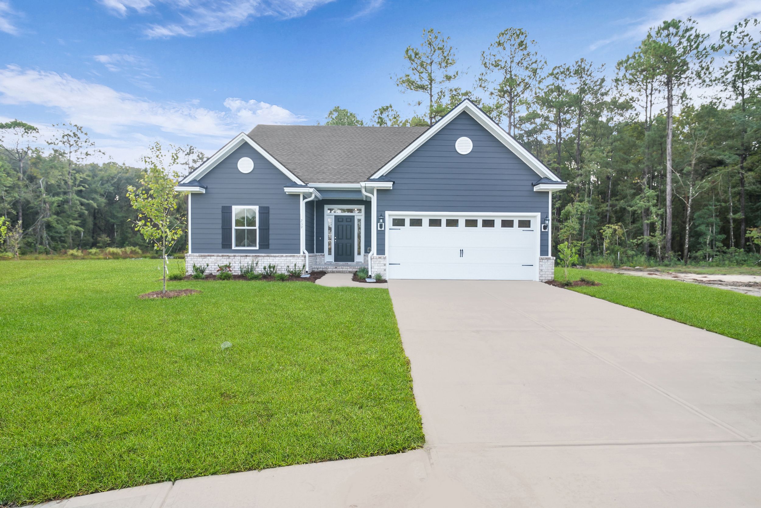 Harbor II – Exterior Front Elevation | Ernest Homes