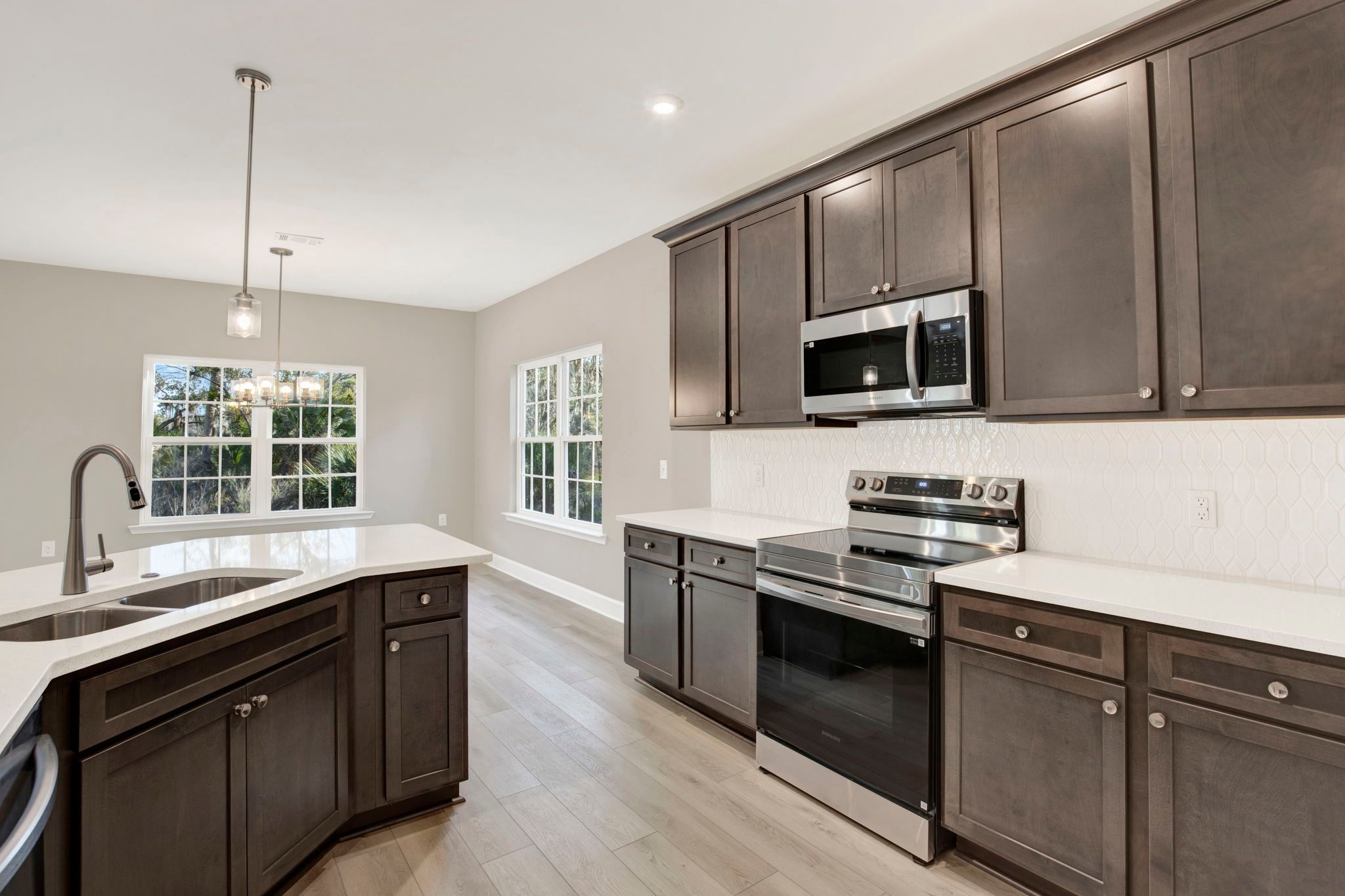 Hudson Plan Kitchen & Breakfast Nook | Open Concept Dining