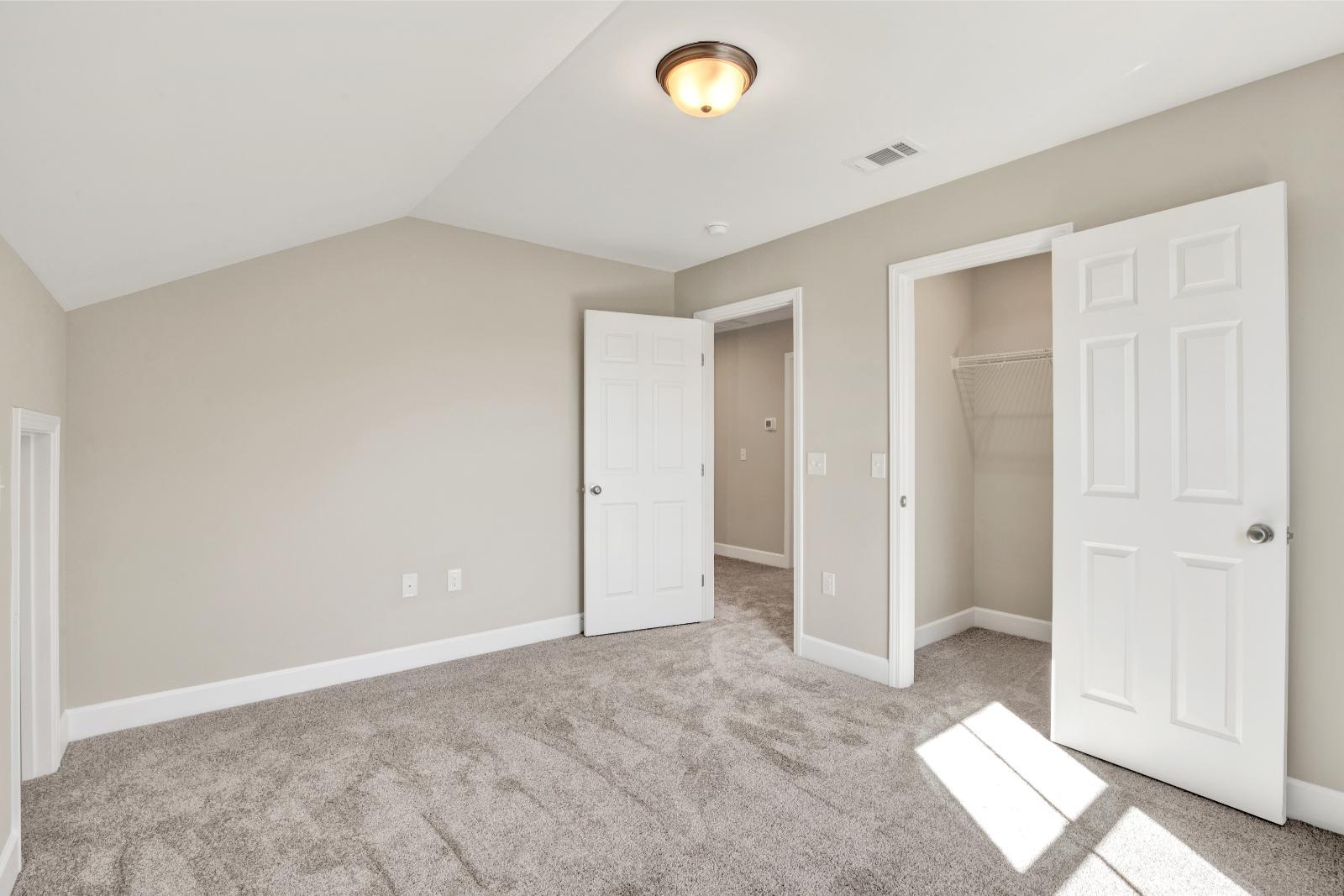 New Haven Townhome A - Bedroom 4 & Walk-In Closet