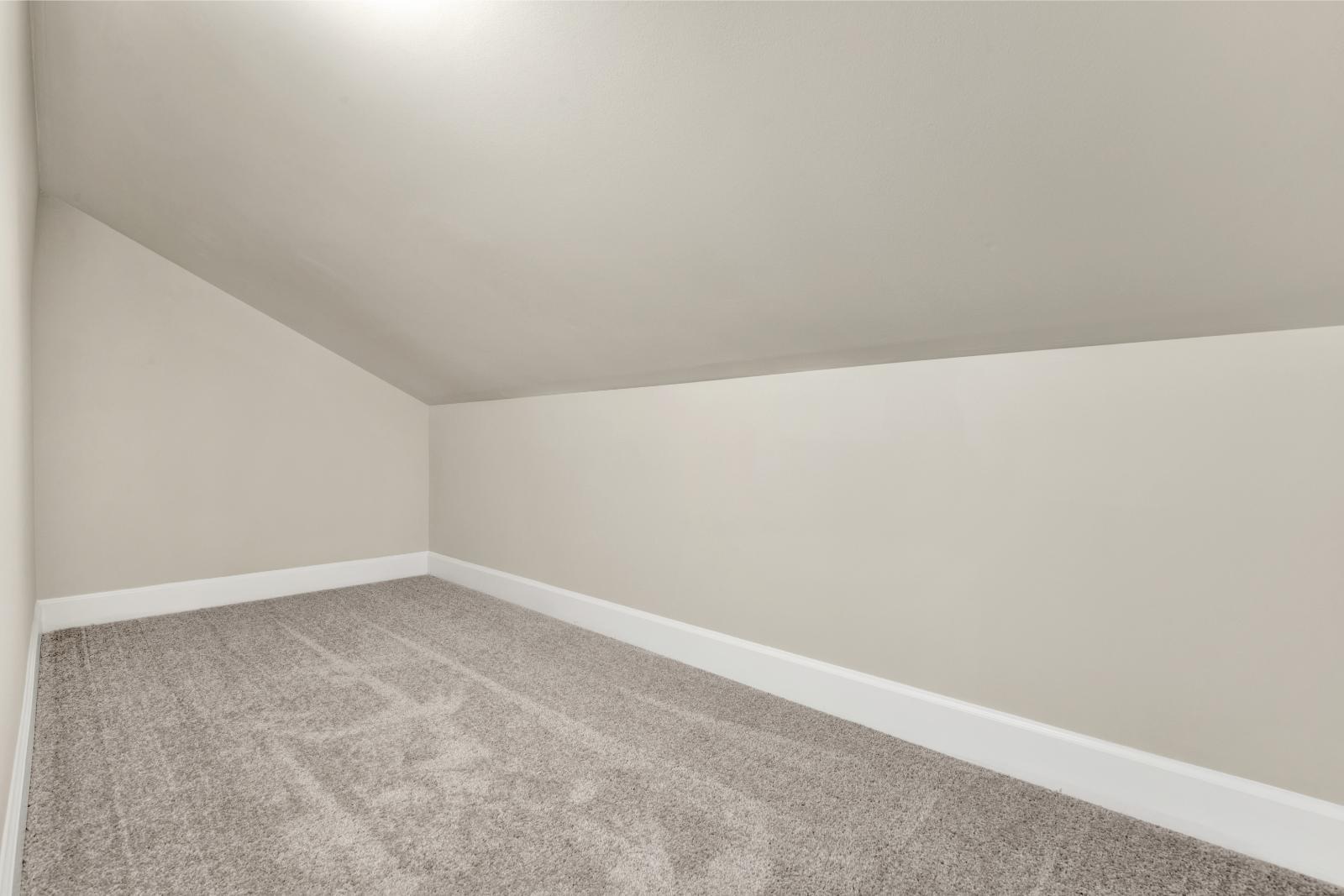 New Haven Townhome A - Inside Finished Attic Flex Space in Bedroom 4