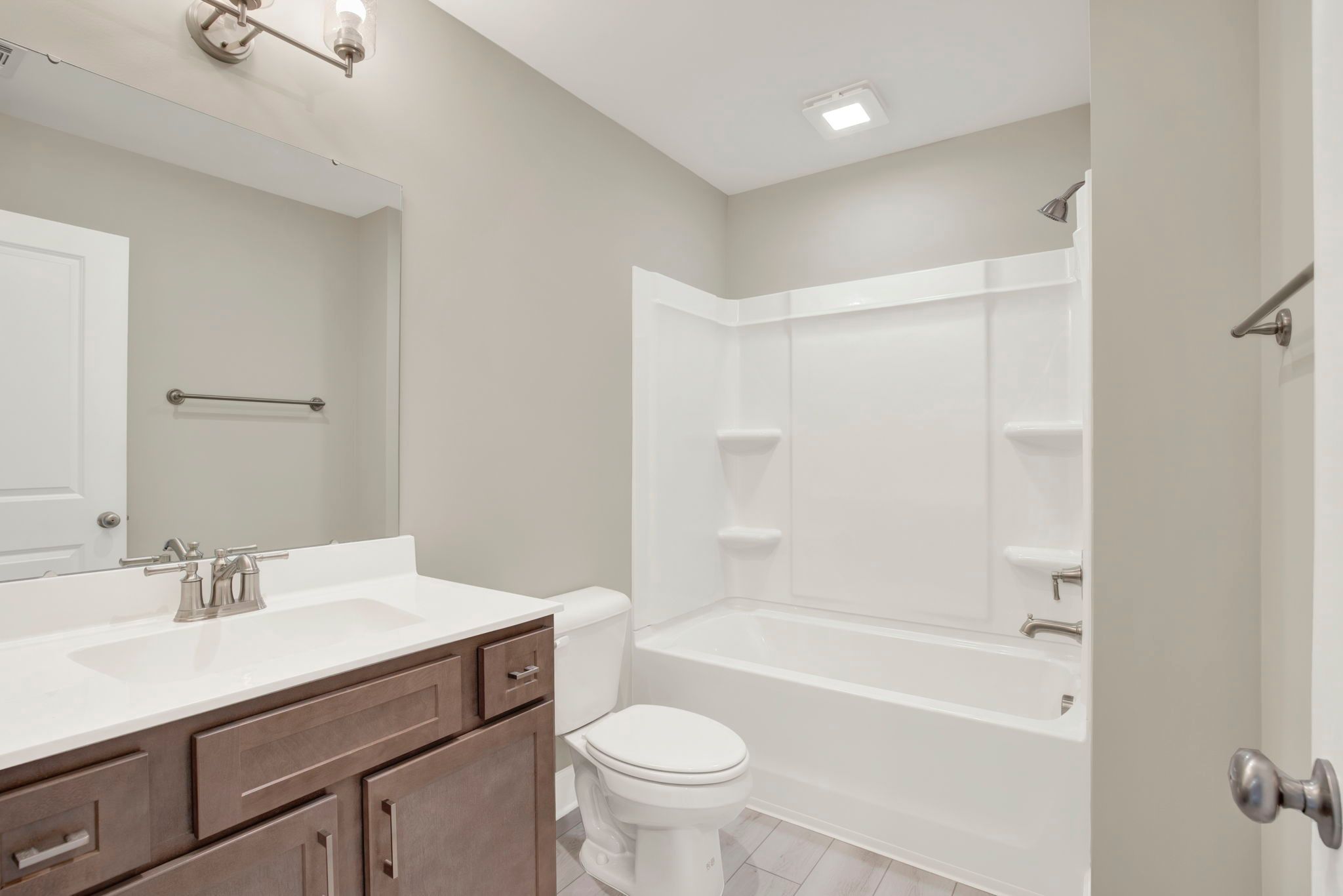 Aspen Plan Second Floor Bathroom #2