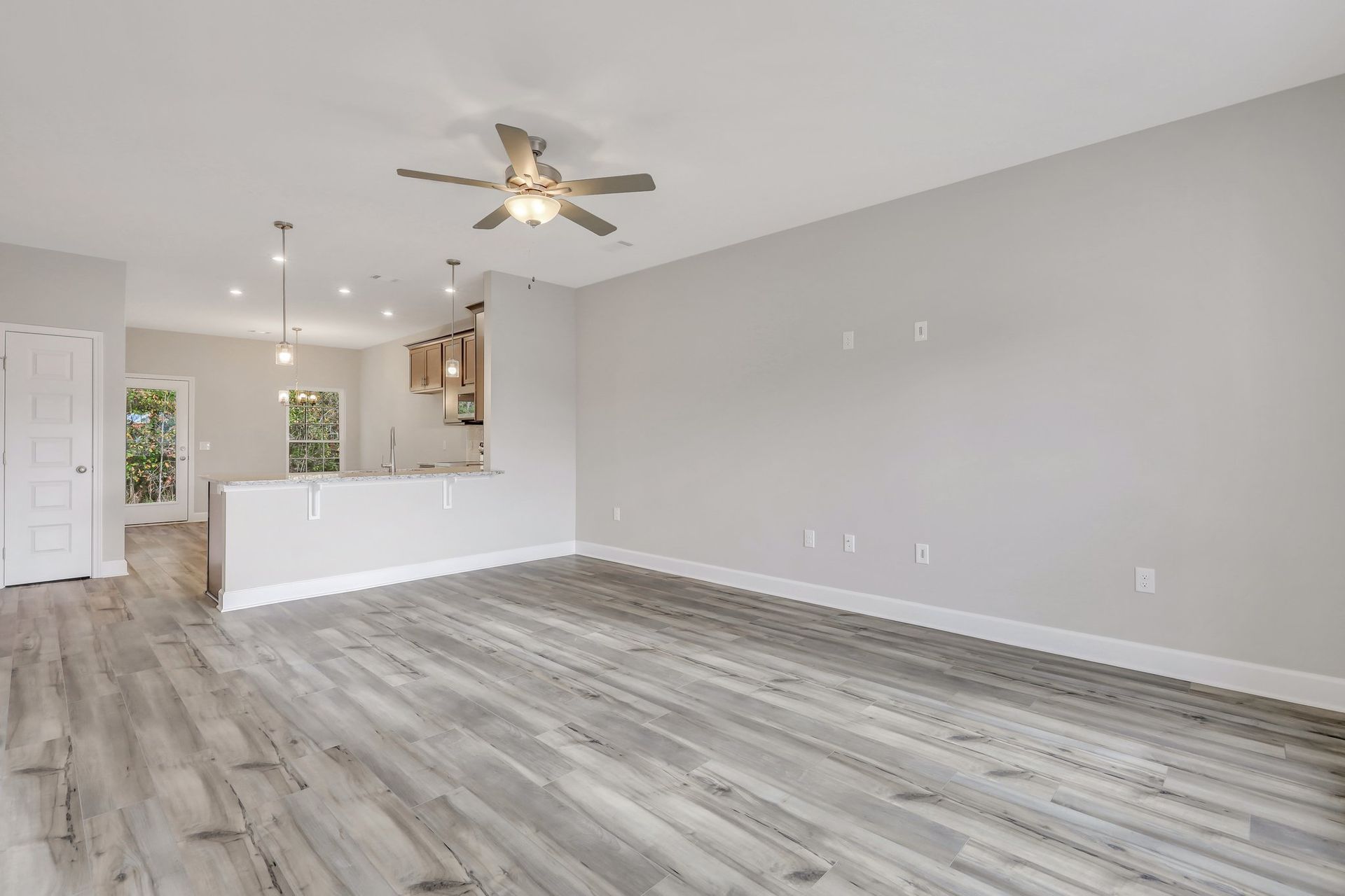Hampton – Living Room Open to Kitchen