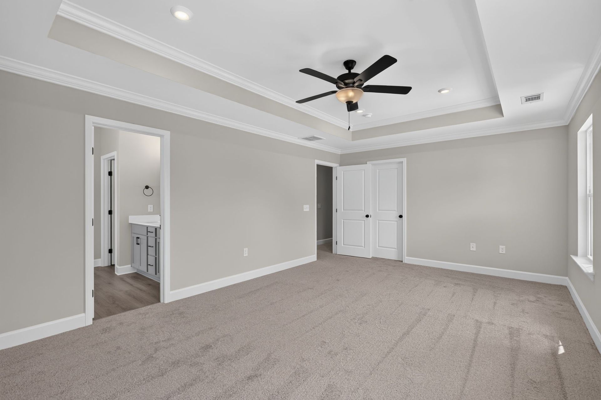 Edisto Primary Bedroom with Tray Ceiling & Crown Molding