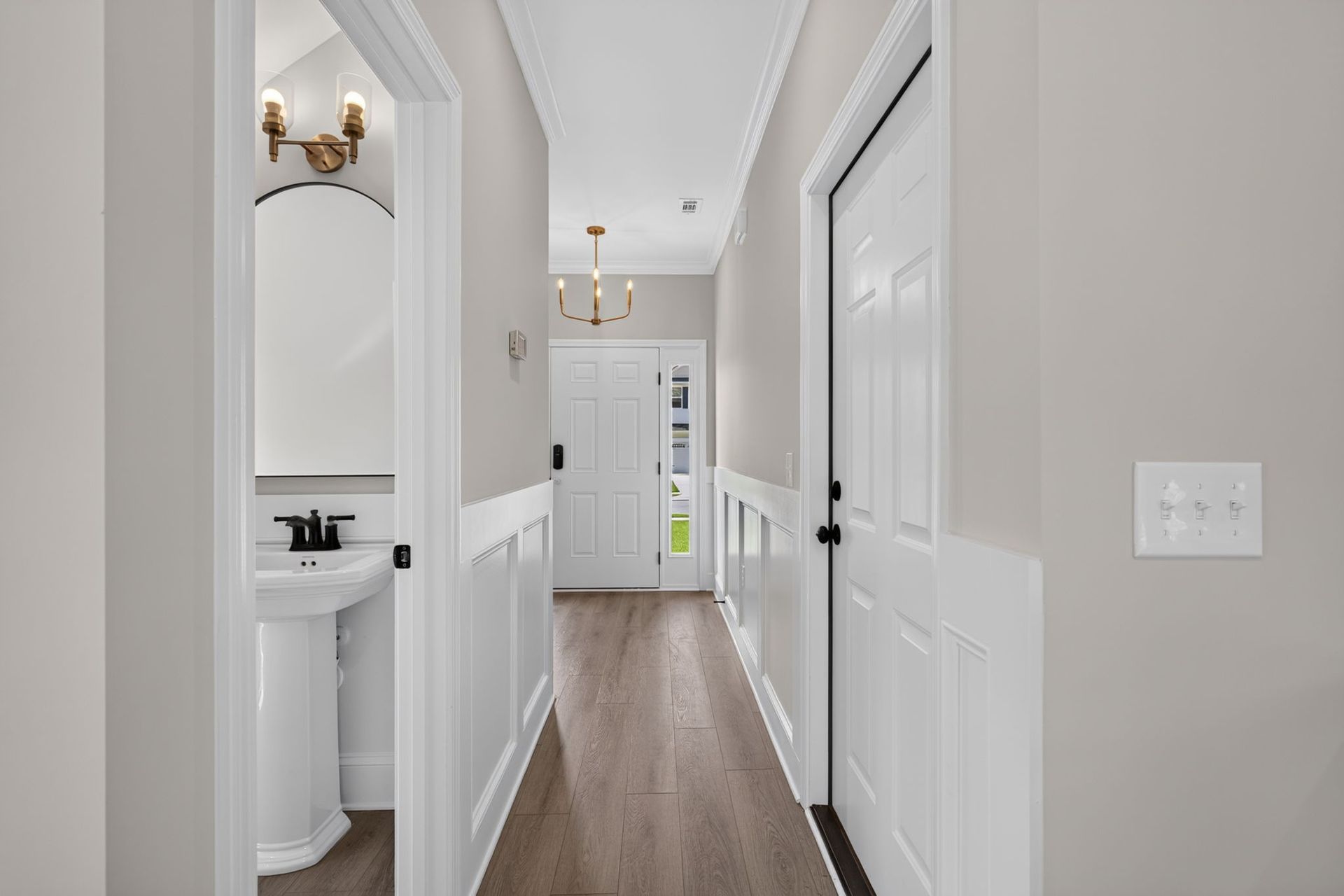 Edisto Entry Hall with Powder Bath