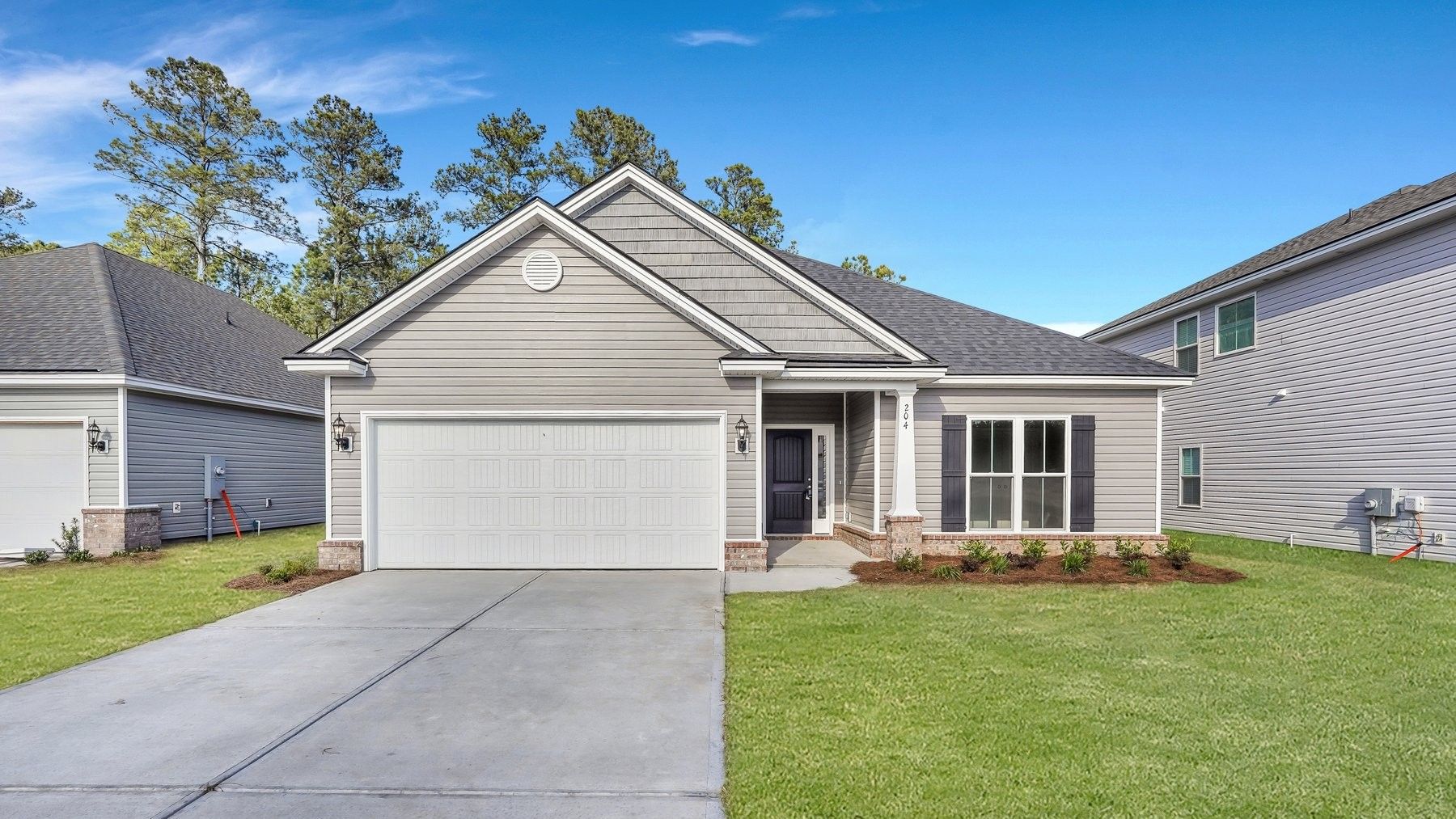 Fripp – Single-Story Home Exterior