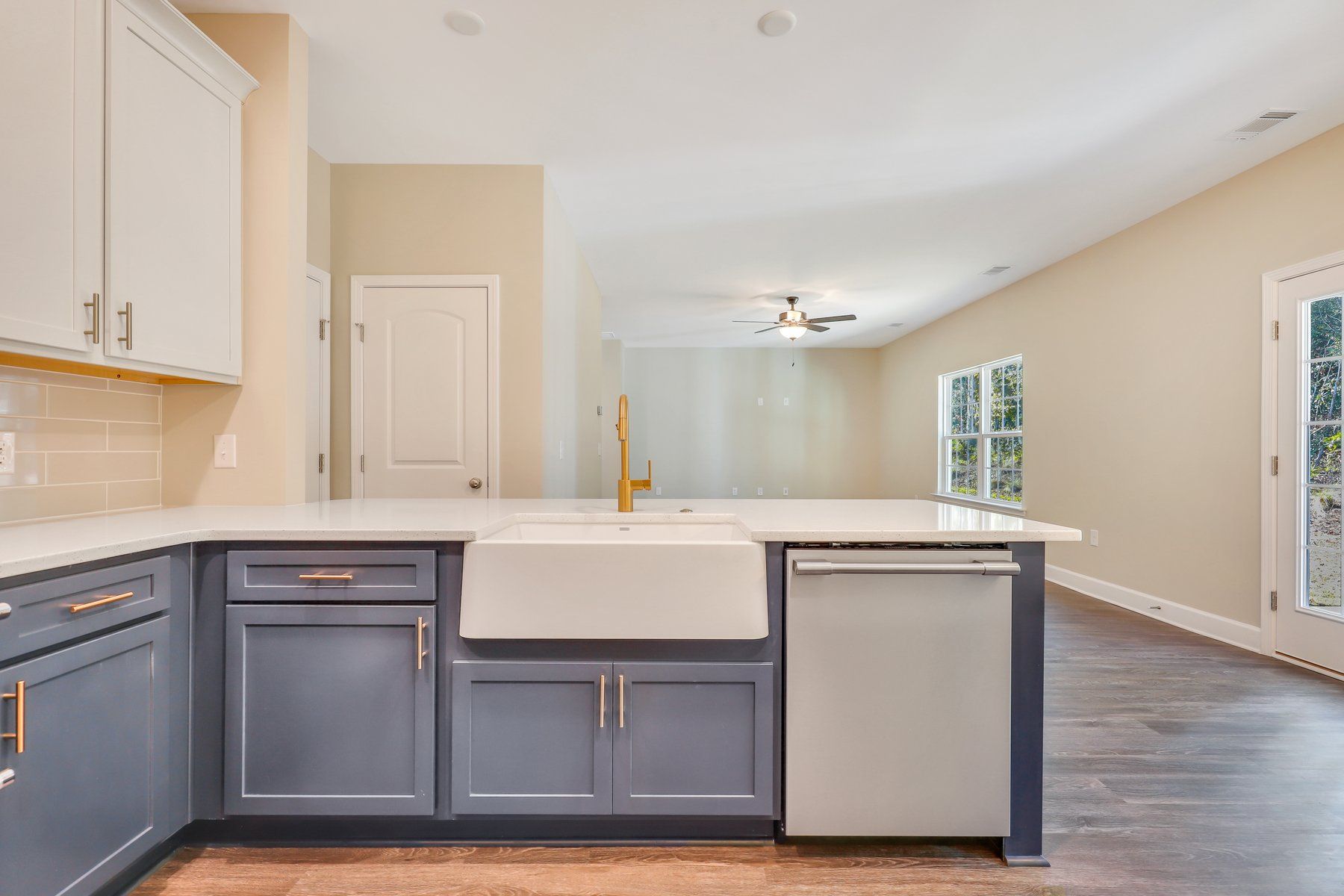 Kiawah - Kitchen | Ernest Homes