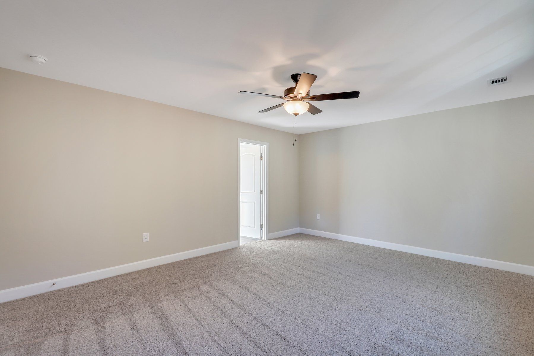 Kiawah  - Owner’s Suite | Ernest Homes