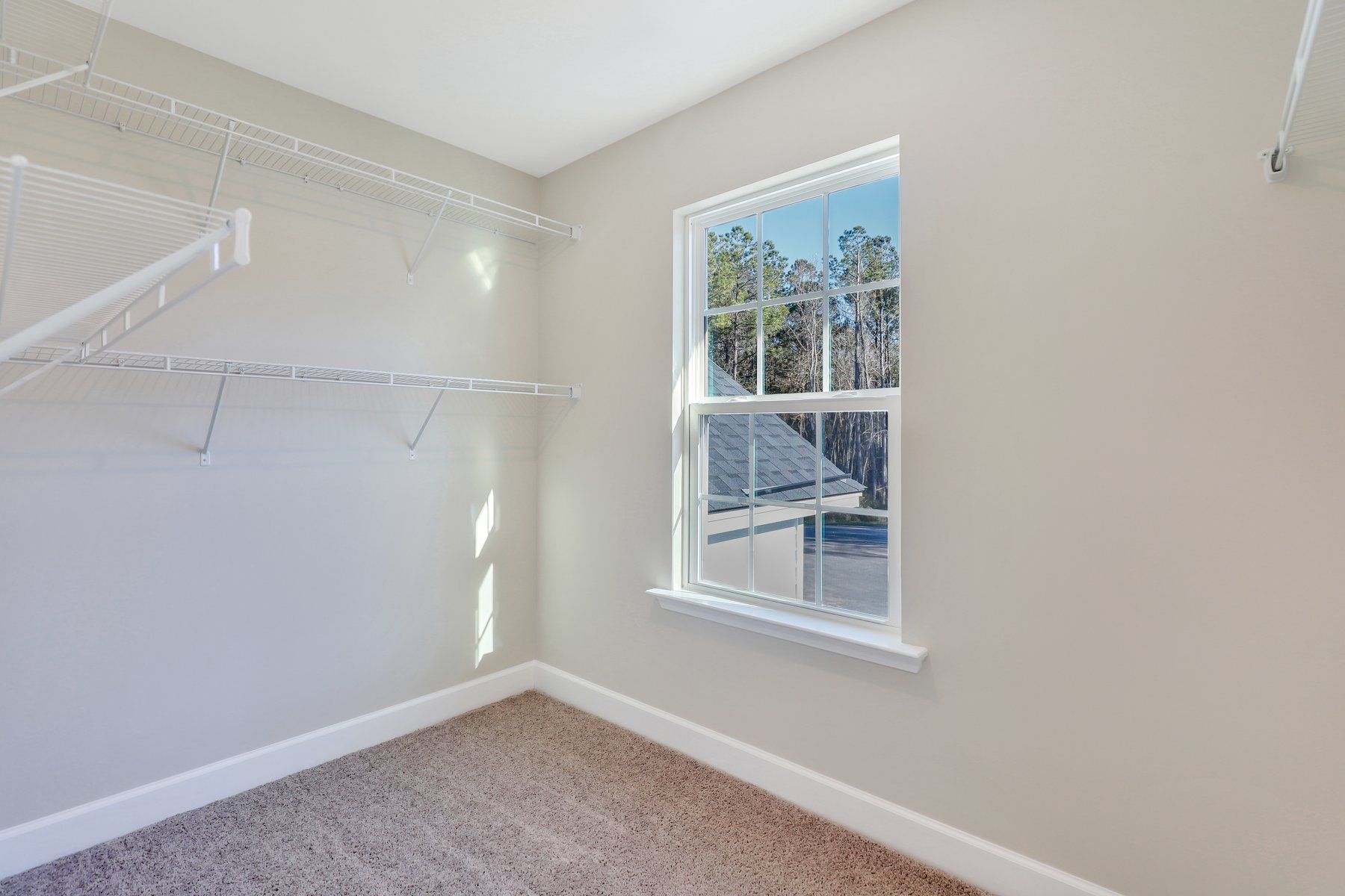Kiawah – Owner’s Suite Walk- In Closet | Ernest Homes