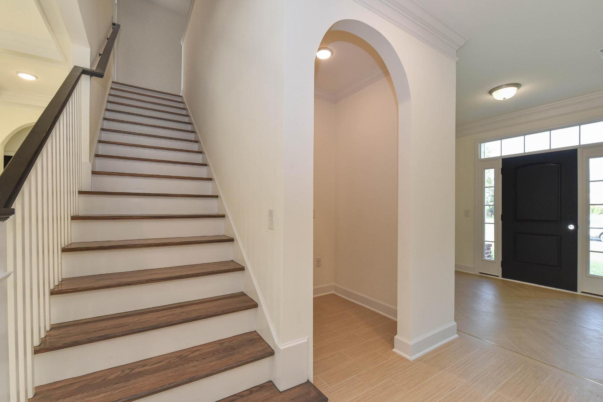 Hilton Wood steps with oak hand rail | Ernest Homes