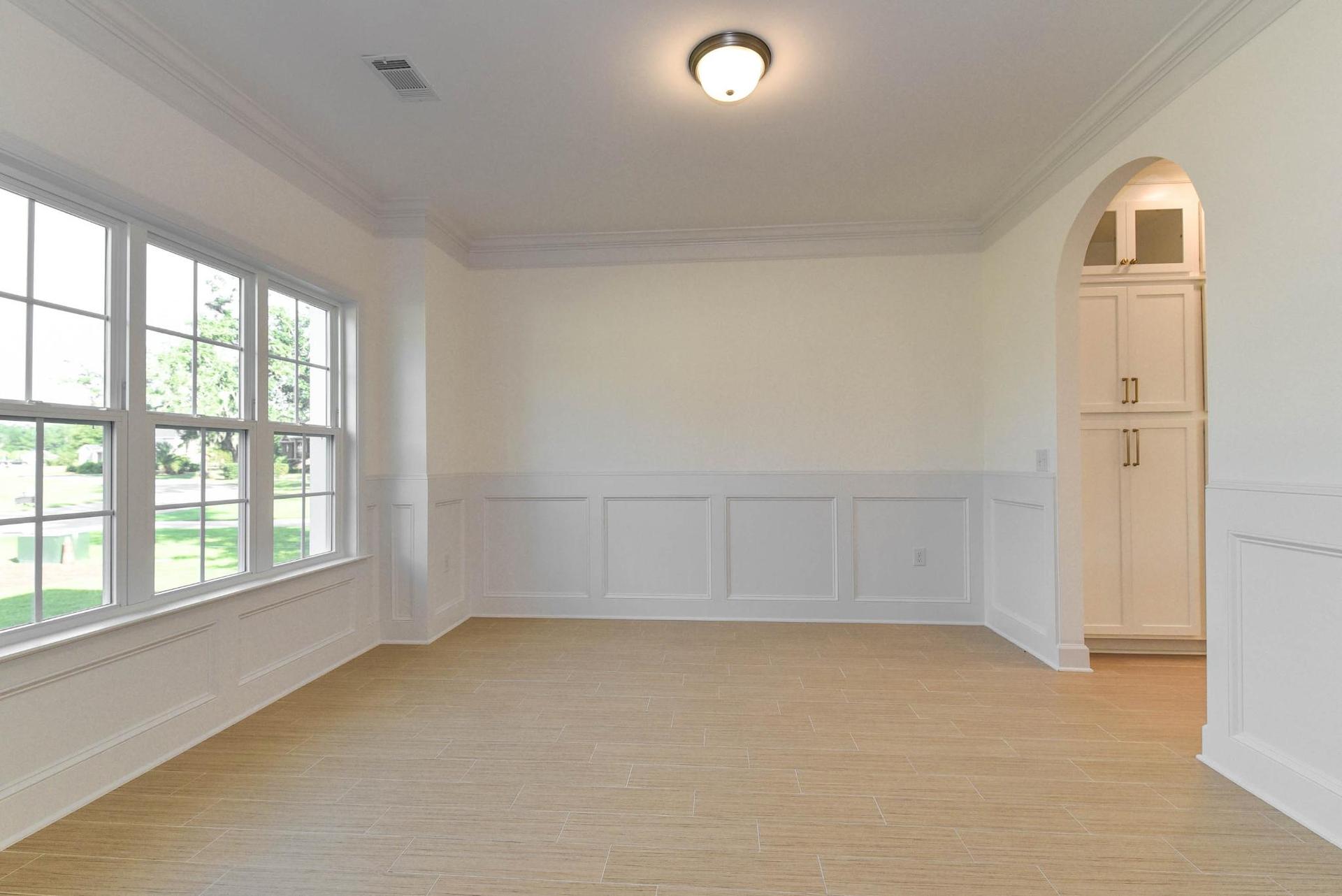 Hilton Dining Room | Ernest Homes
