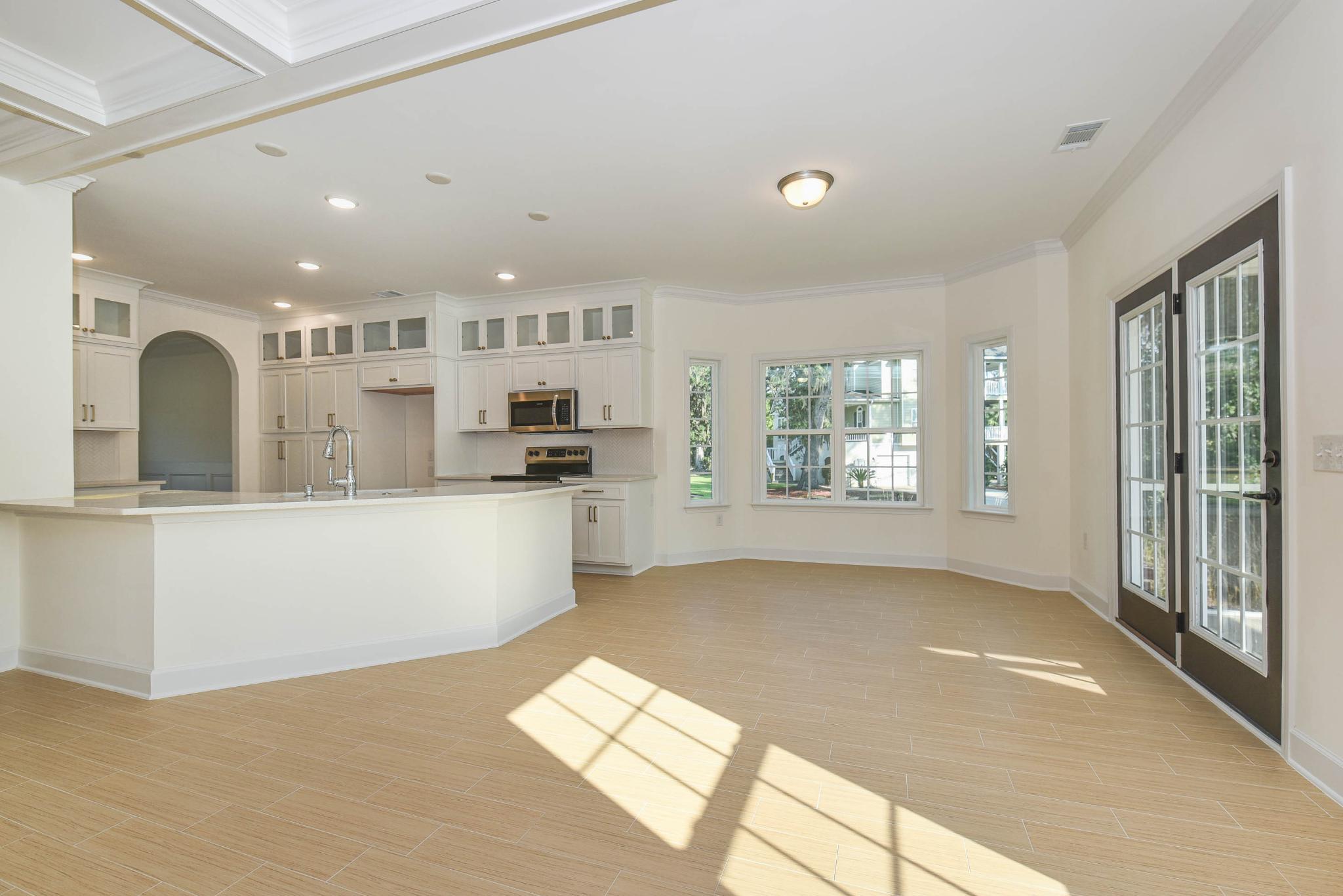 Hilton Kitchen and Breakfast area | Ernest Homes