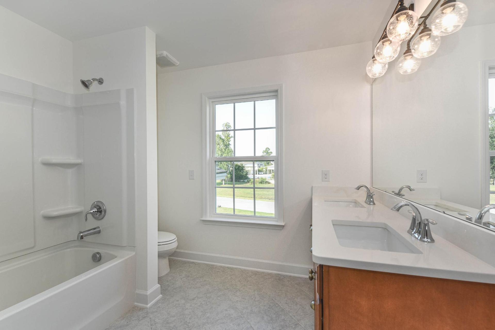 Hilton Upstairs Secondary Bath | Ernest Homes