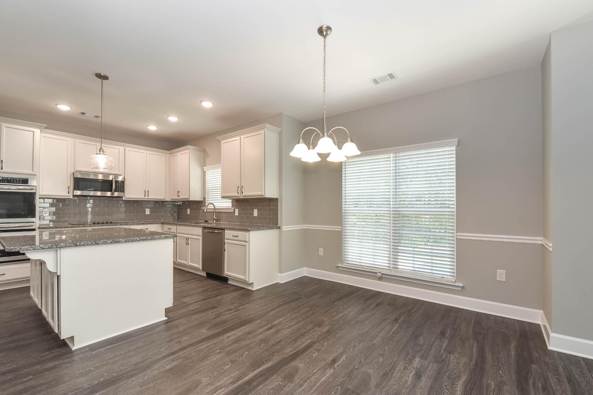 Greybeard - Breakfast area & Kitchen | Ernest Homes