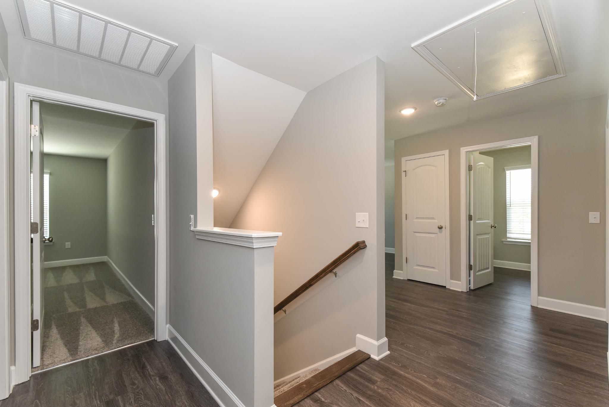 Greybeard - upstairs hallway  | Ernest Homes