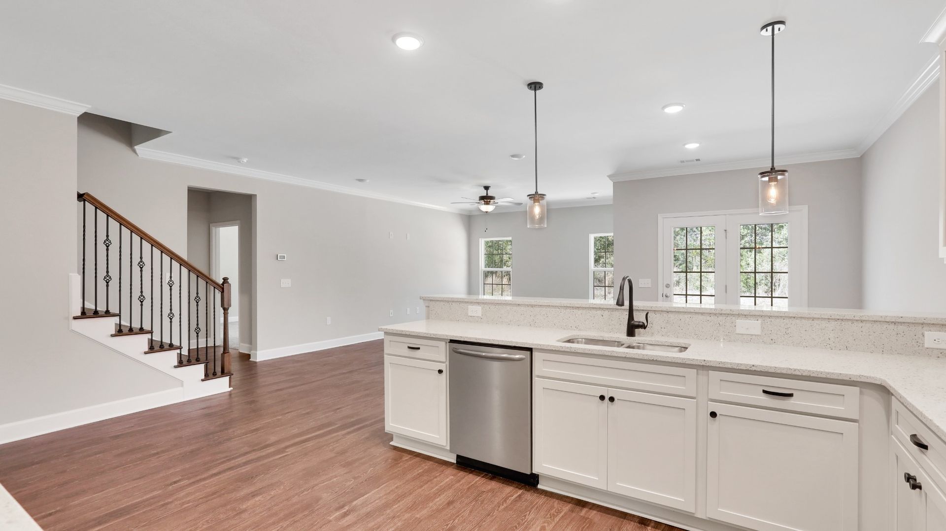 Kingston - Gourmet Kitchen with Breakfast Bar | Ernest Homes