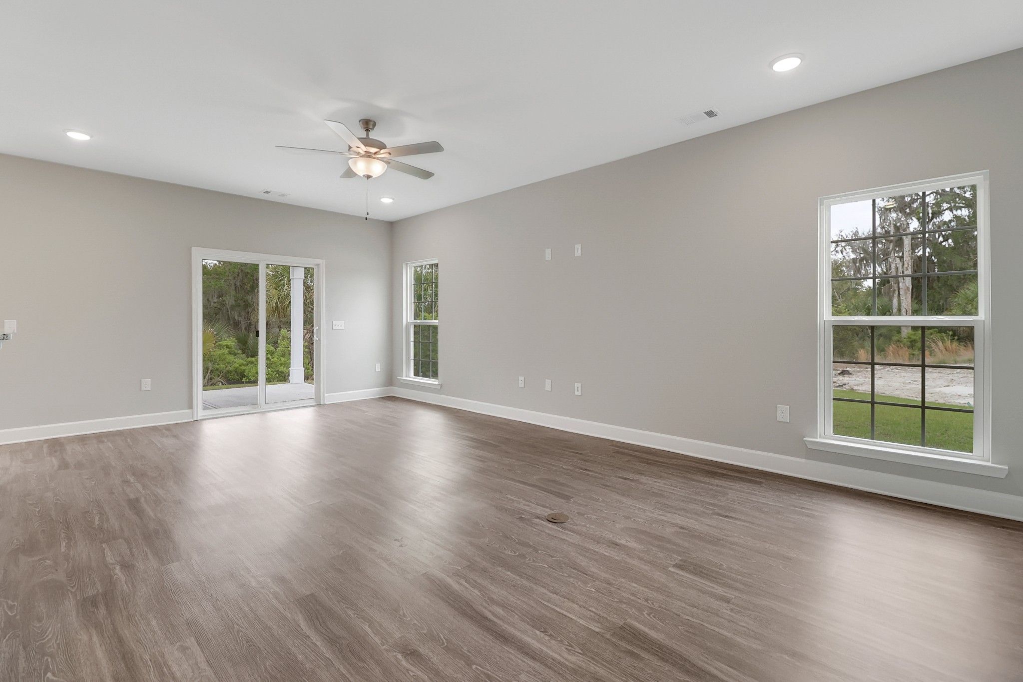 Harbor – Family Room with Porch Access | Ernest Homes