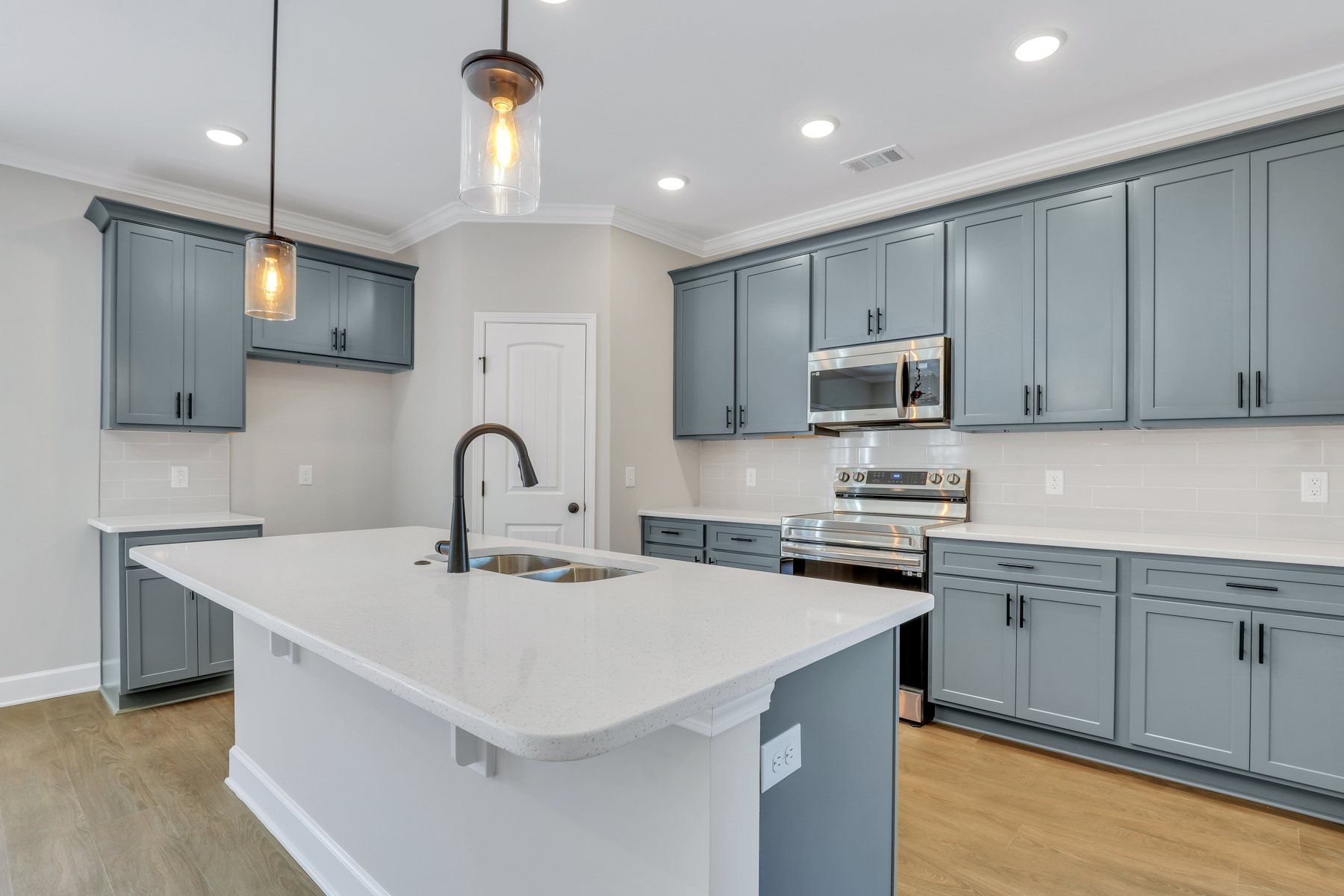 Kitchen - Nantucket Signature Plan | Ernest Homes