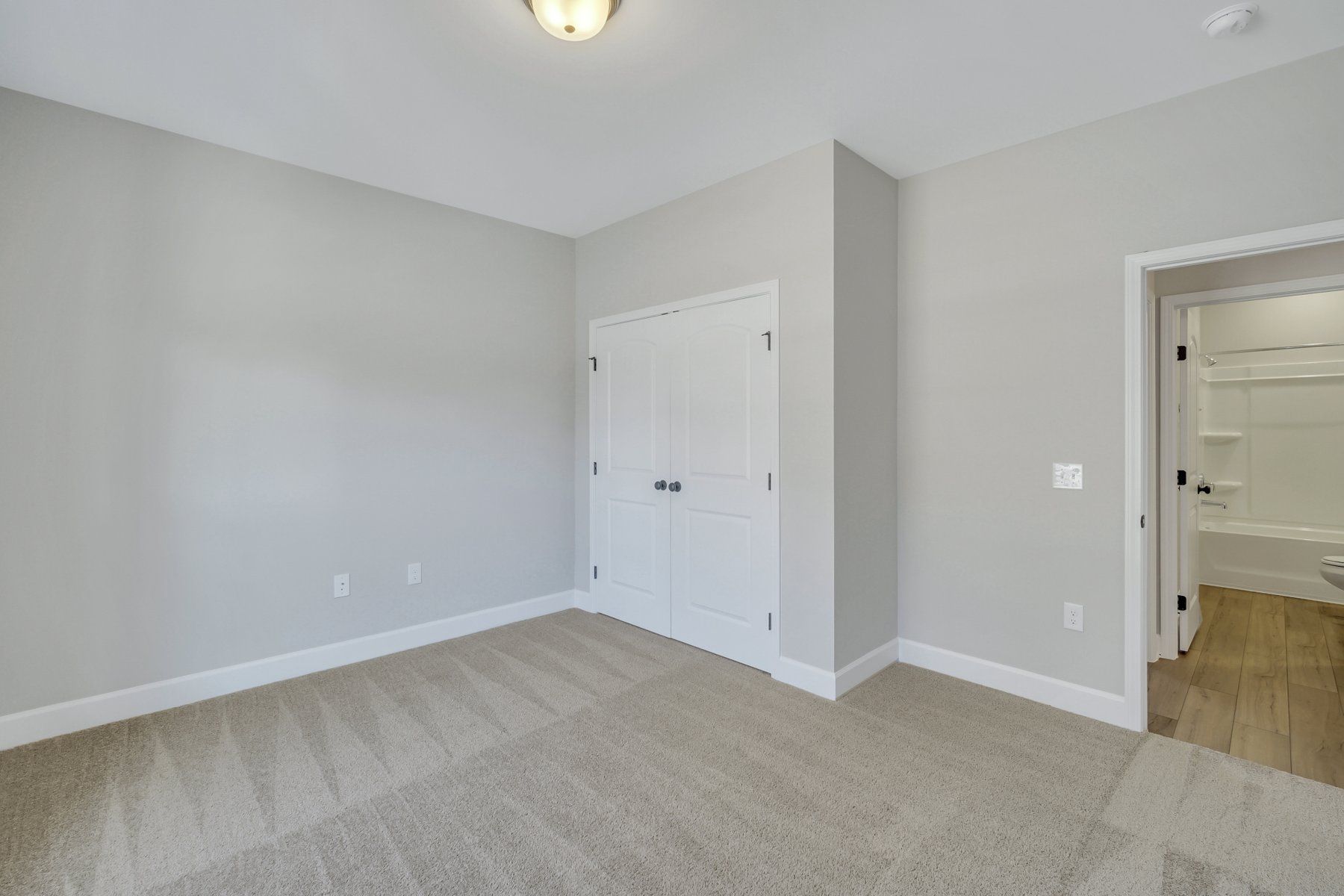 Fripp – Bedroom 3 with Closet