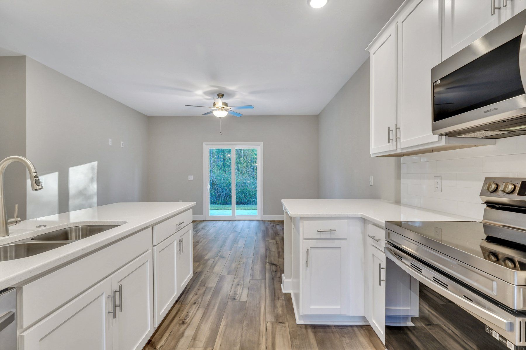 New Haven Townhome A - Kitchen | Ernest Homes
