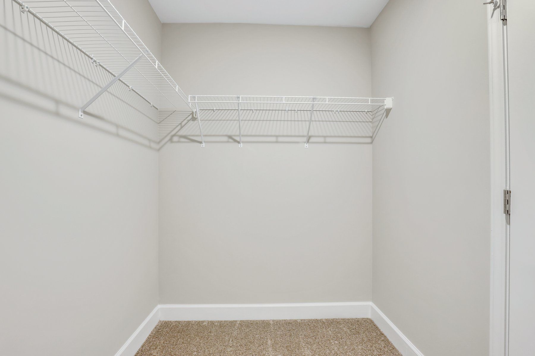 New Haven Townhome B - Owner's Bedroom Suite with walk in closet | Ernest Homes