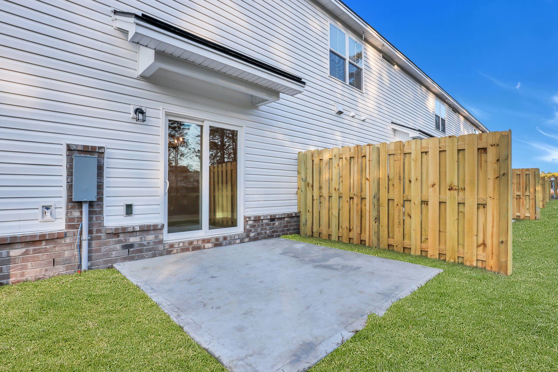 New Haven Townhomes B Privacy Screen | Ernest Homes