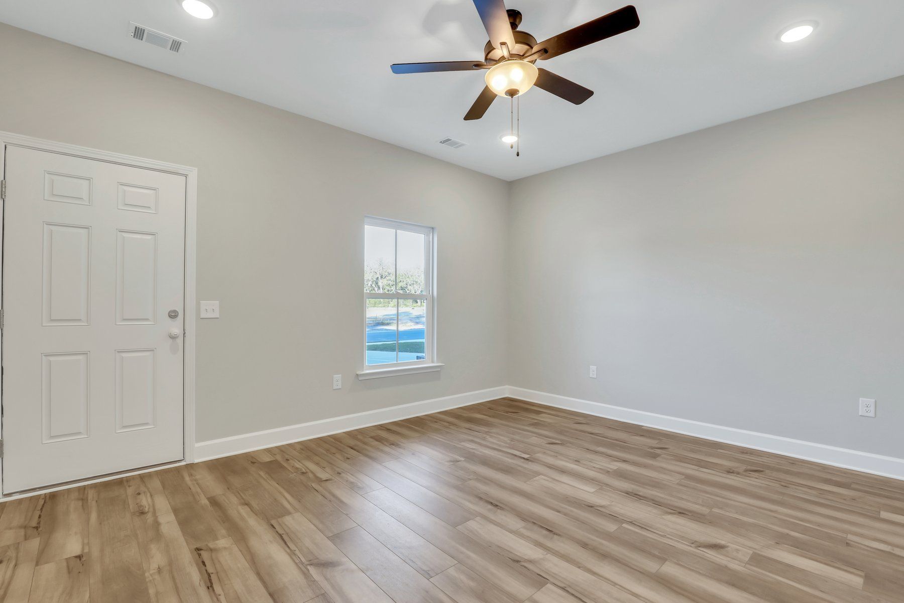 New Haven Townhome B - Great Room | Ernest Homes