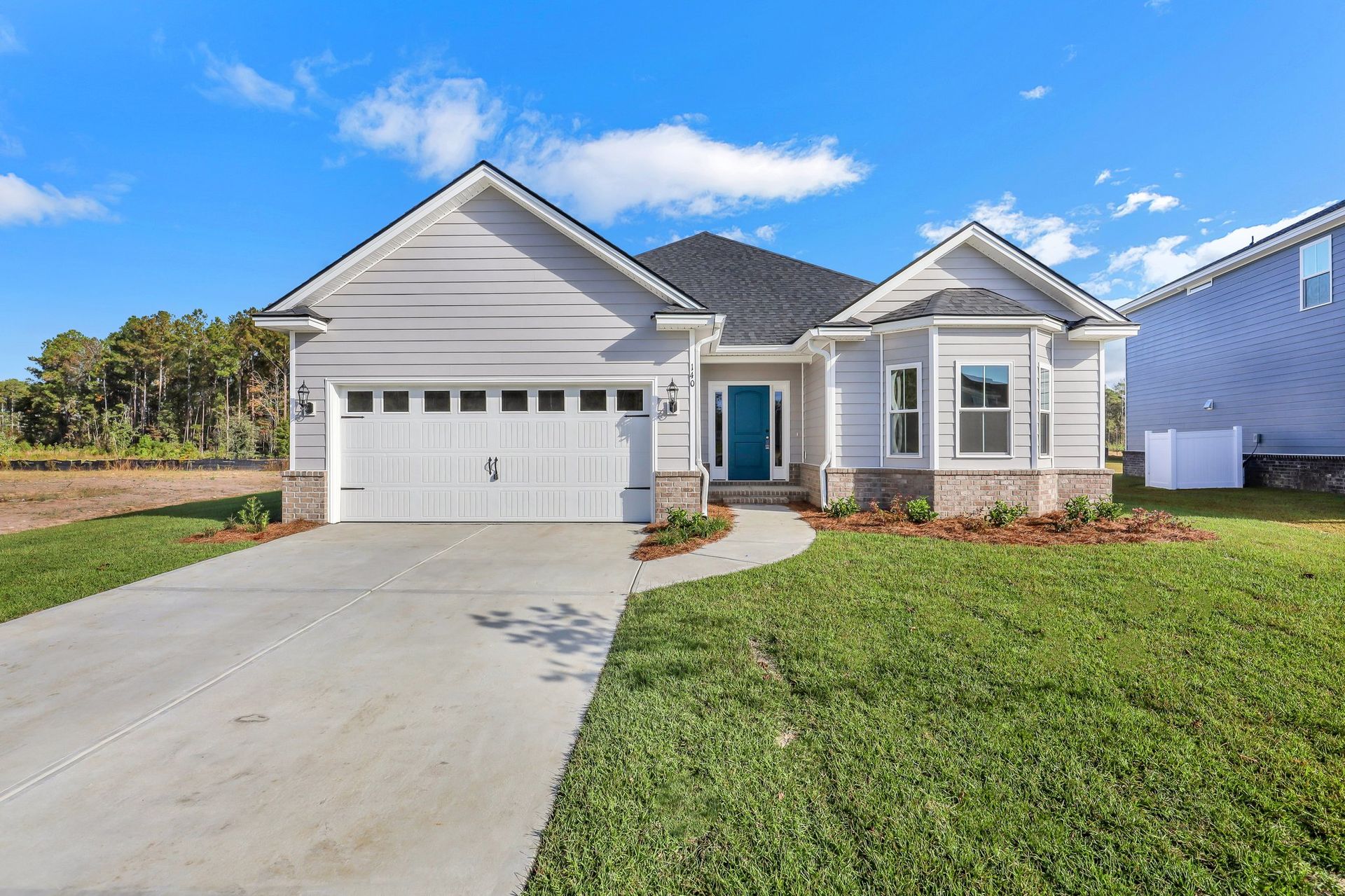 Laurel C – Front Elevation