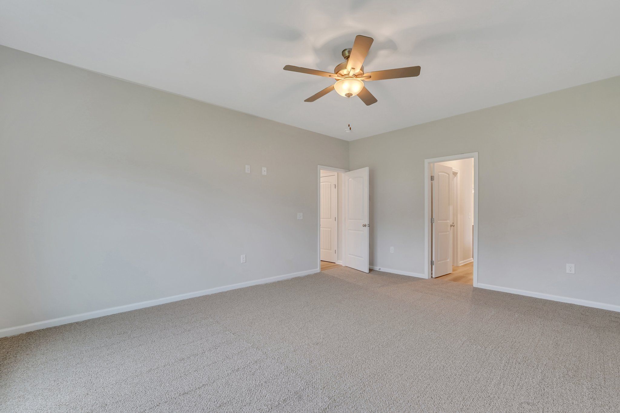 Harbor – Owner’s Suite with Ensuite Access | Ernest Homes