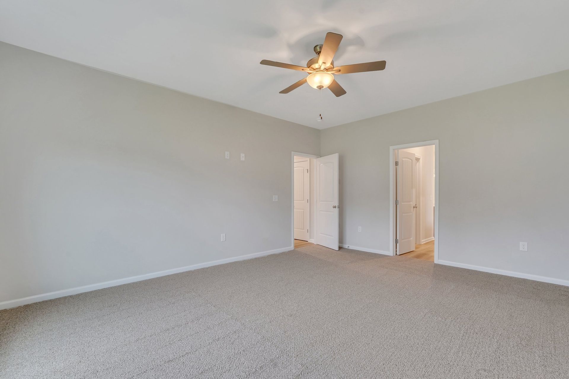 Harbor – Owner’s Suite with Ensuite Access | Ernest Homes