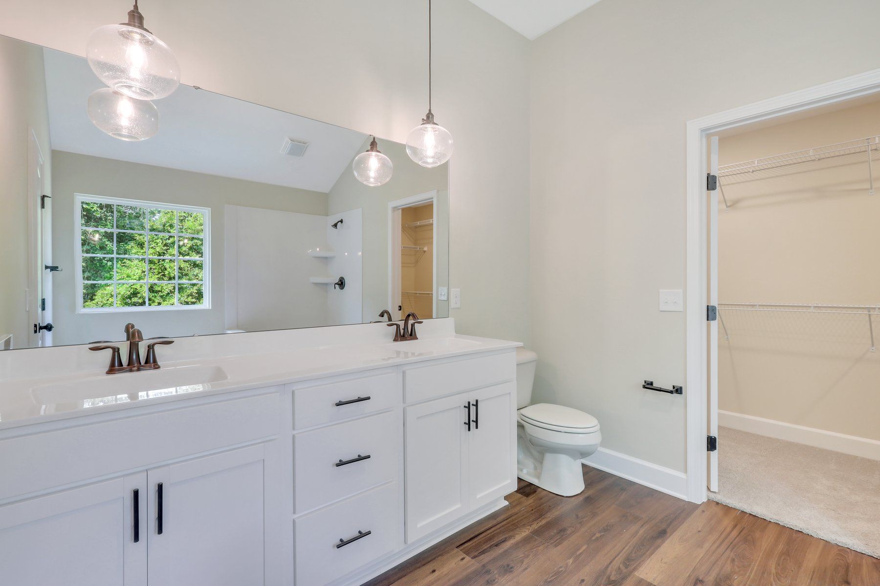 Daufuskie Owner's Bathroom Vanity
