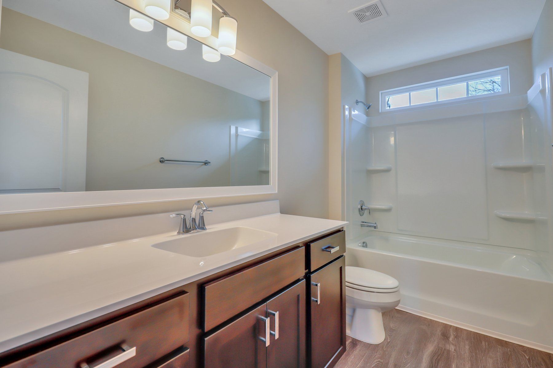 Nantucket - Bath three upstairs  | Ernest Homes