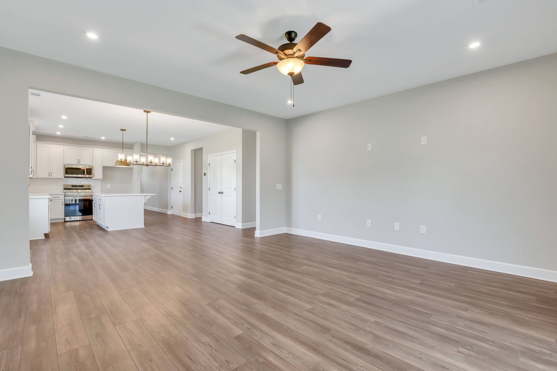 Sherwood - Great Room | Ernest Homes