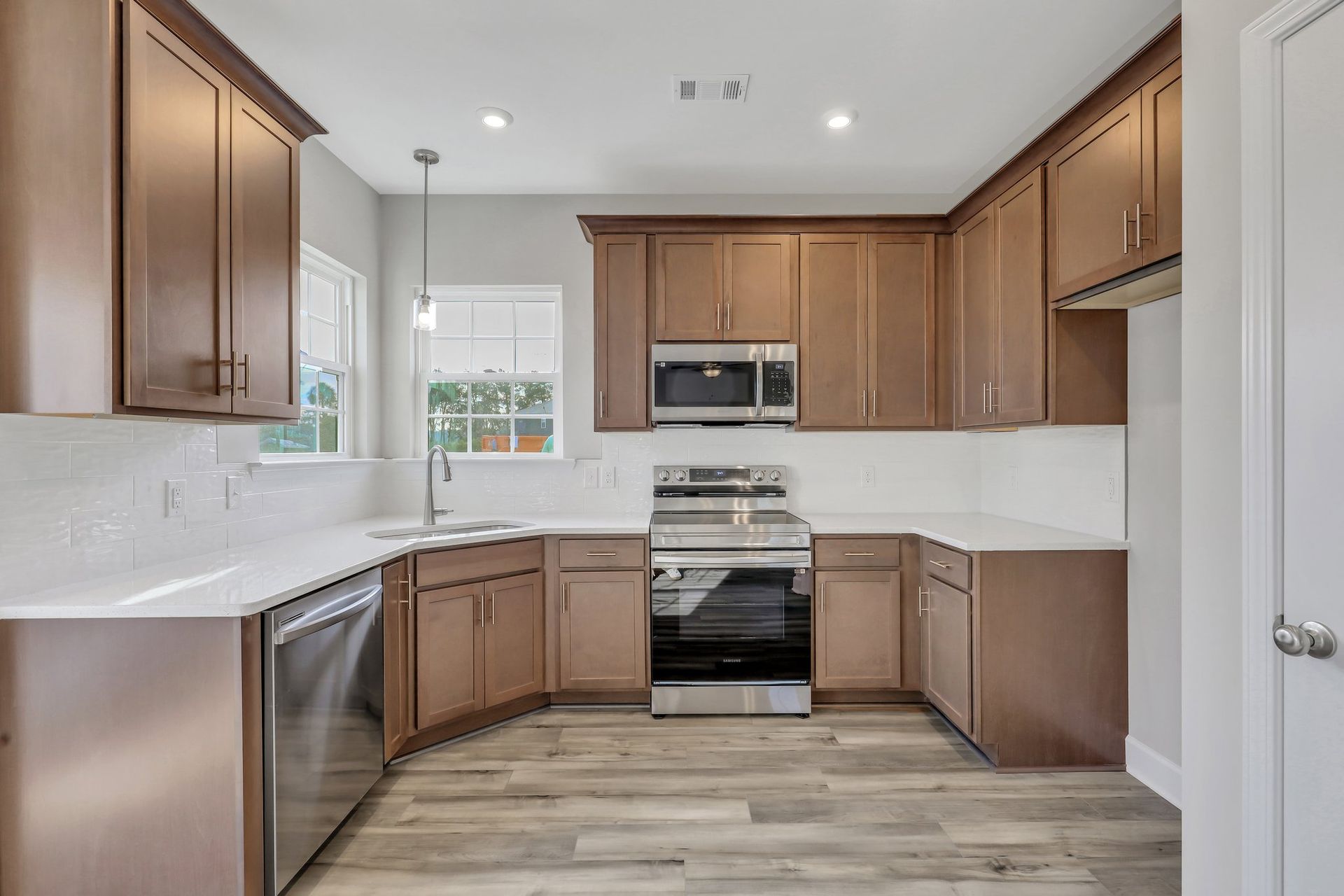 Rose Atoll – Kitchen