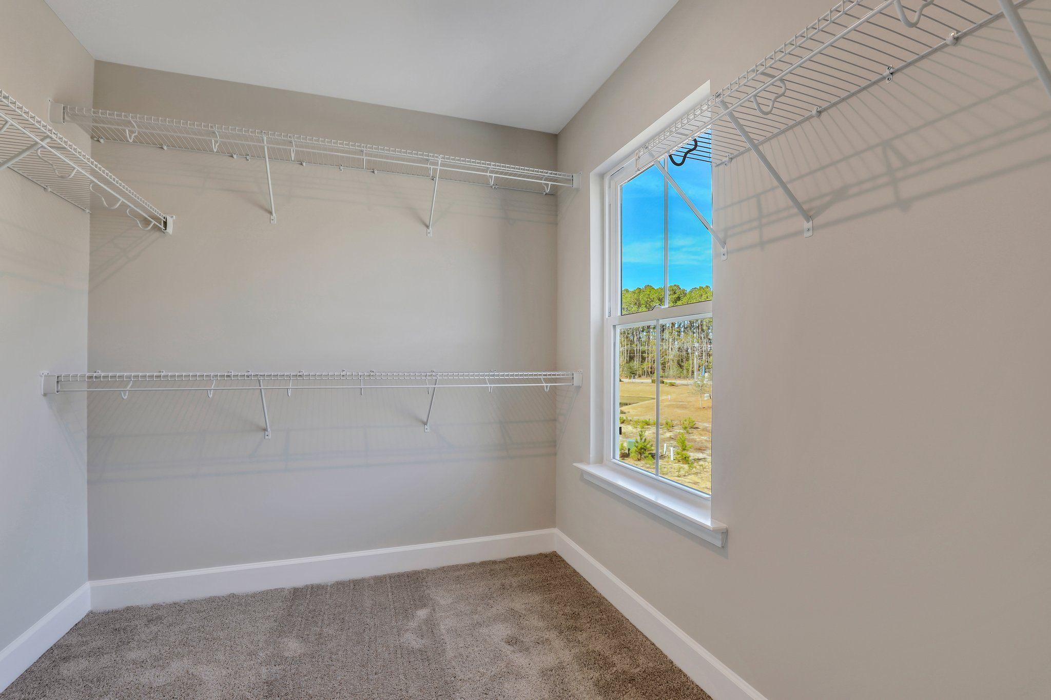 Edisto – Owner’s Suite Walk- In Closet | Ernest Homes