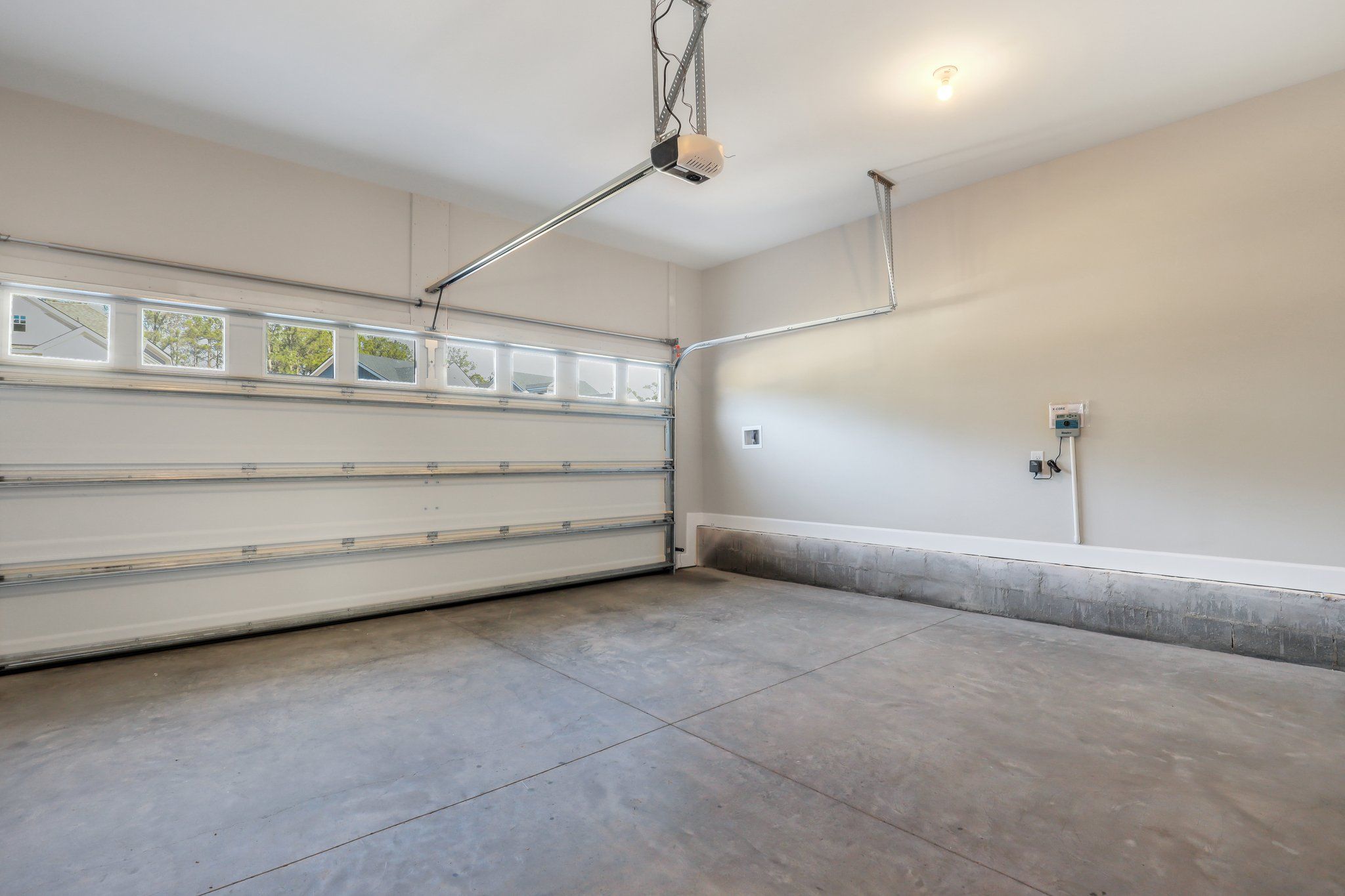 Edisto – Garage Interior | Ernest Homes